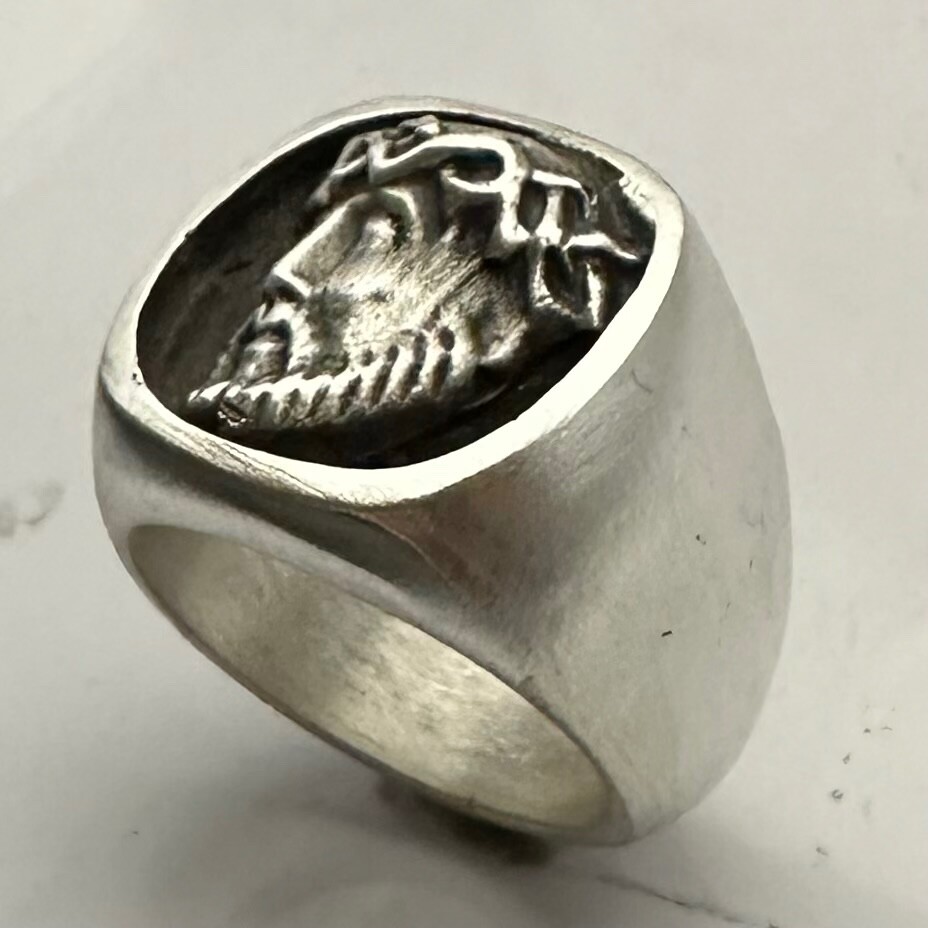 MJG STERLING SILVER . 3-D JESUS RING. 35 GR. SZ 10.