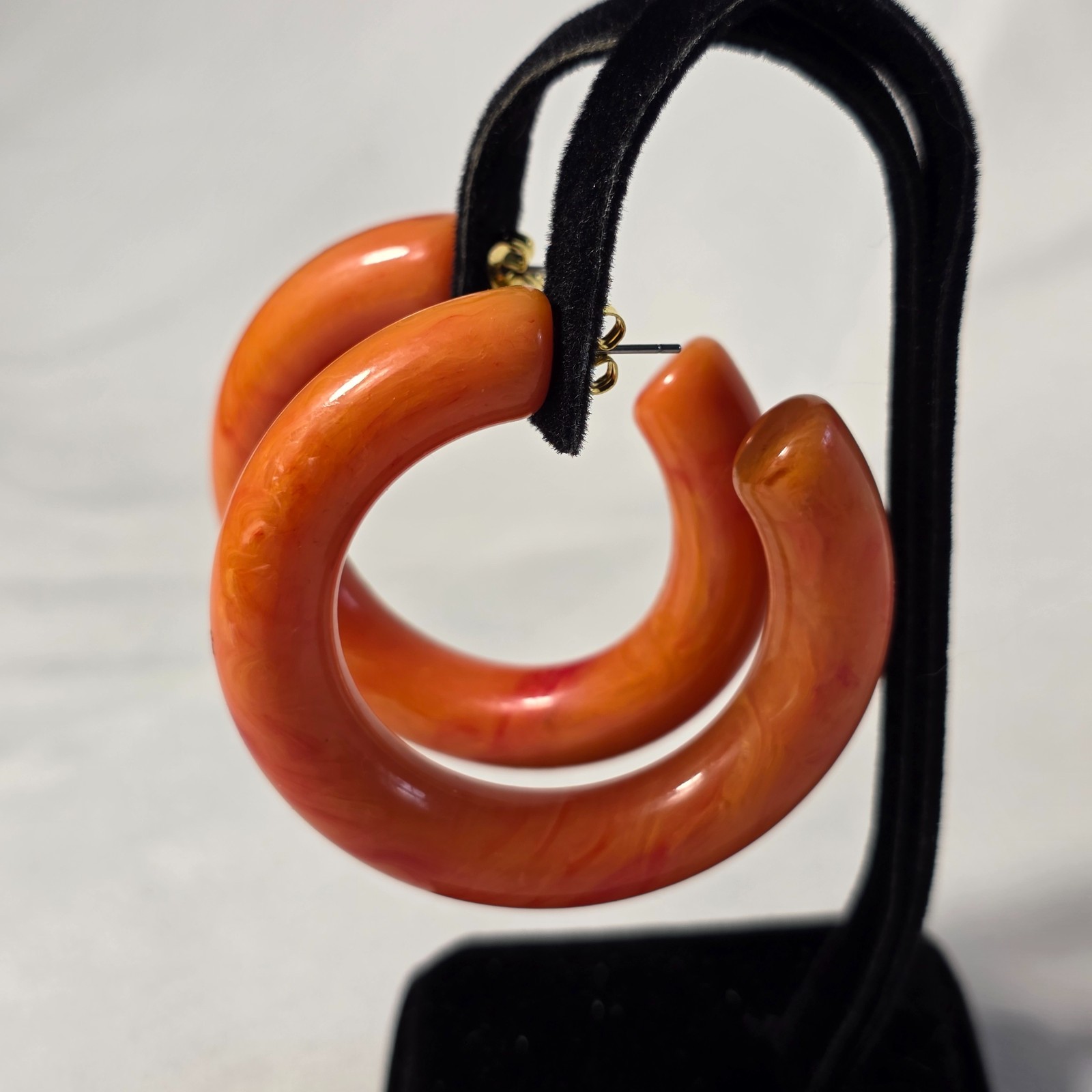 Vintage Coral Orange Marbled Chunky Hoop Earrings C-Shaped Vibrant Color