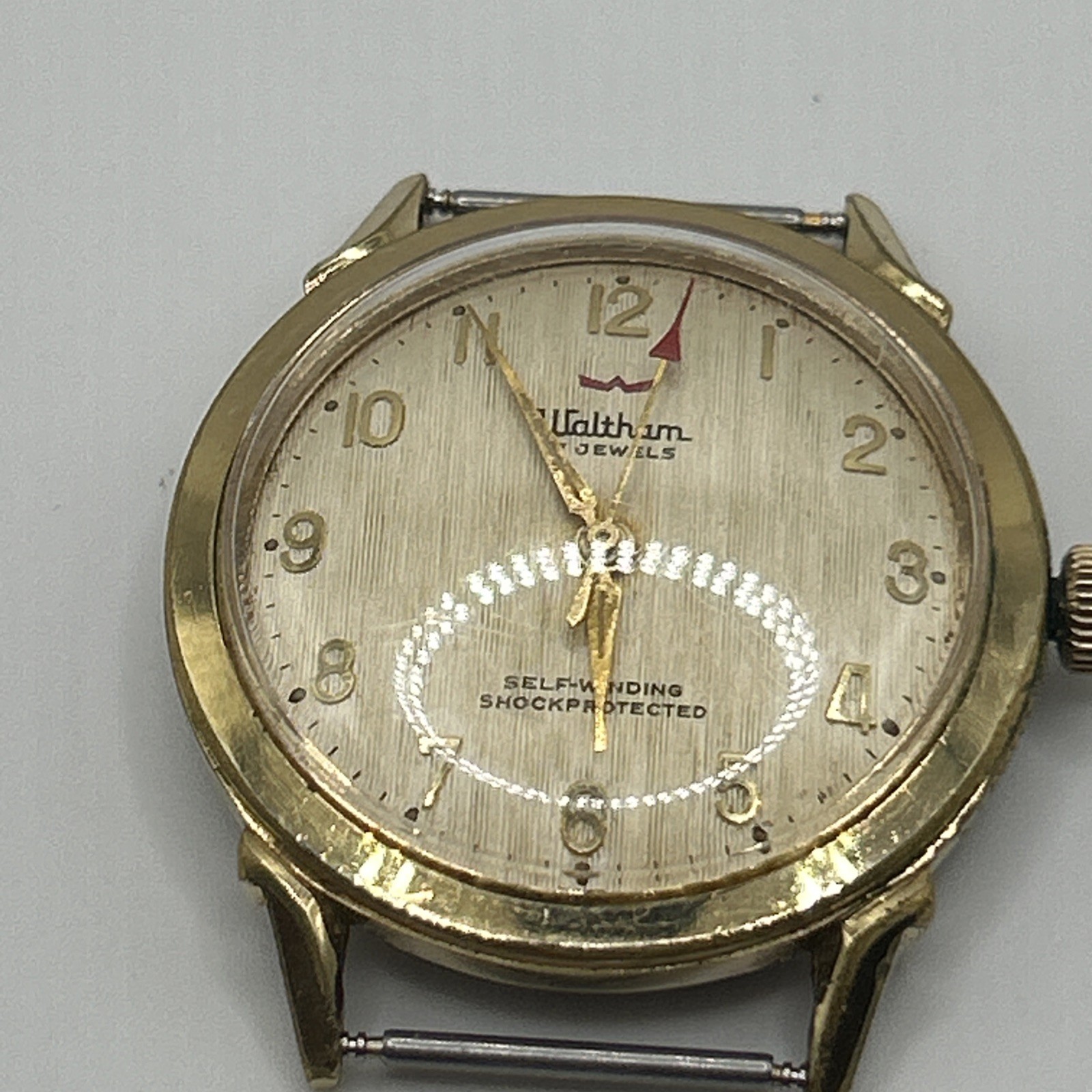 Vintage Rare Waltham Self Winding 17 Jewels W/Red Second Hand