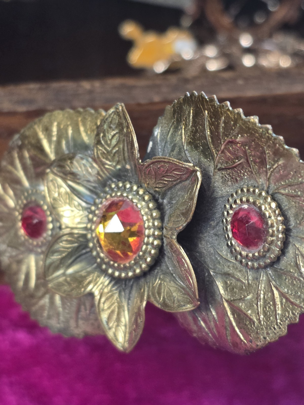 Antique Floral Leaf C Clasp Brooch Ruby Red & Amber Glass Stones 3″
