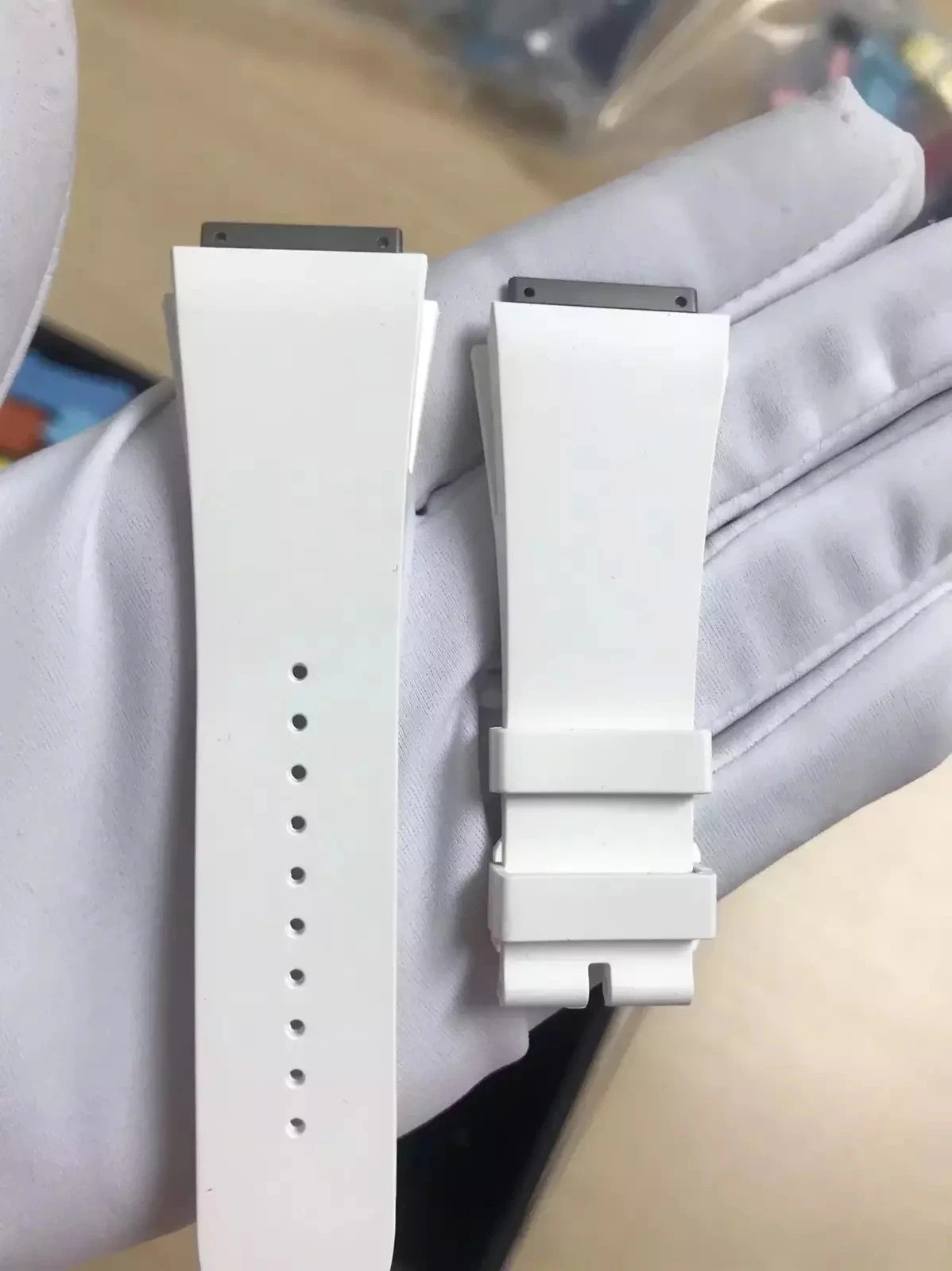 Medium FKM Rubber Watch Strap Band Replacement For Richard Mille RM023 M