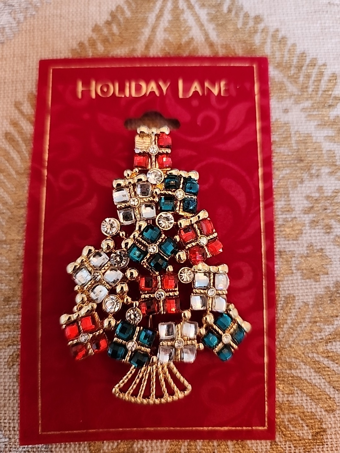 Holiday Lane Gold Tone Christmas Tree w/ Colorful Stones Brooch Pin 2.25″ x 1.75