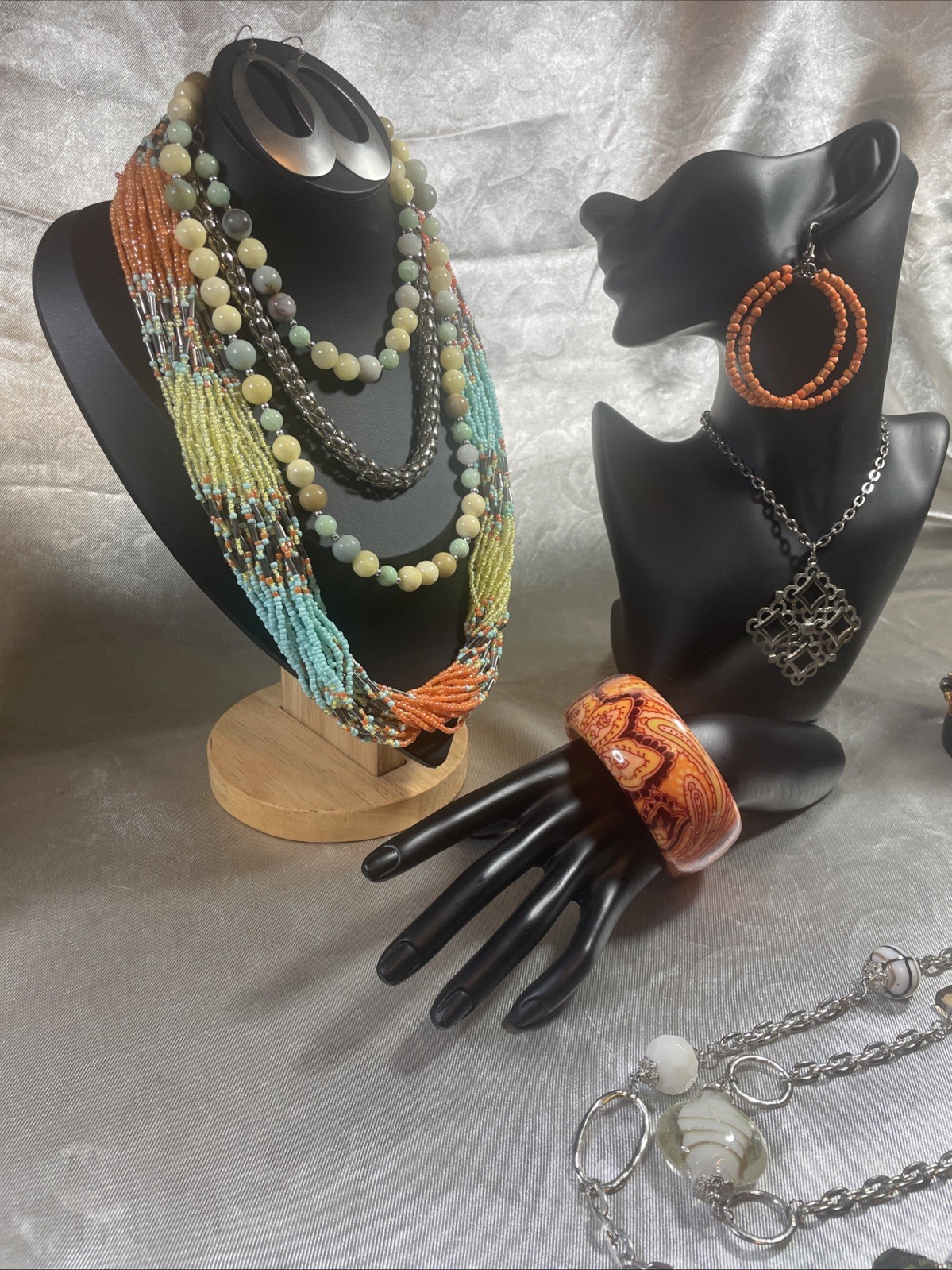 Semi-precious/Glass Jewelry Lot/Beautiful Grouping/All In Great Condition.