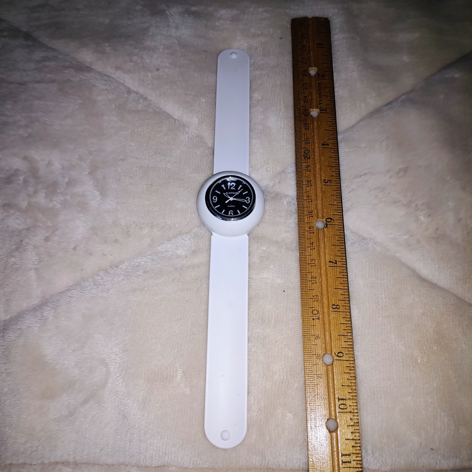 SLAPPERS Original Silicone Slap Watch WHITE WITH BLACK DIAL VINTAGE