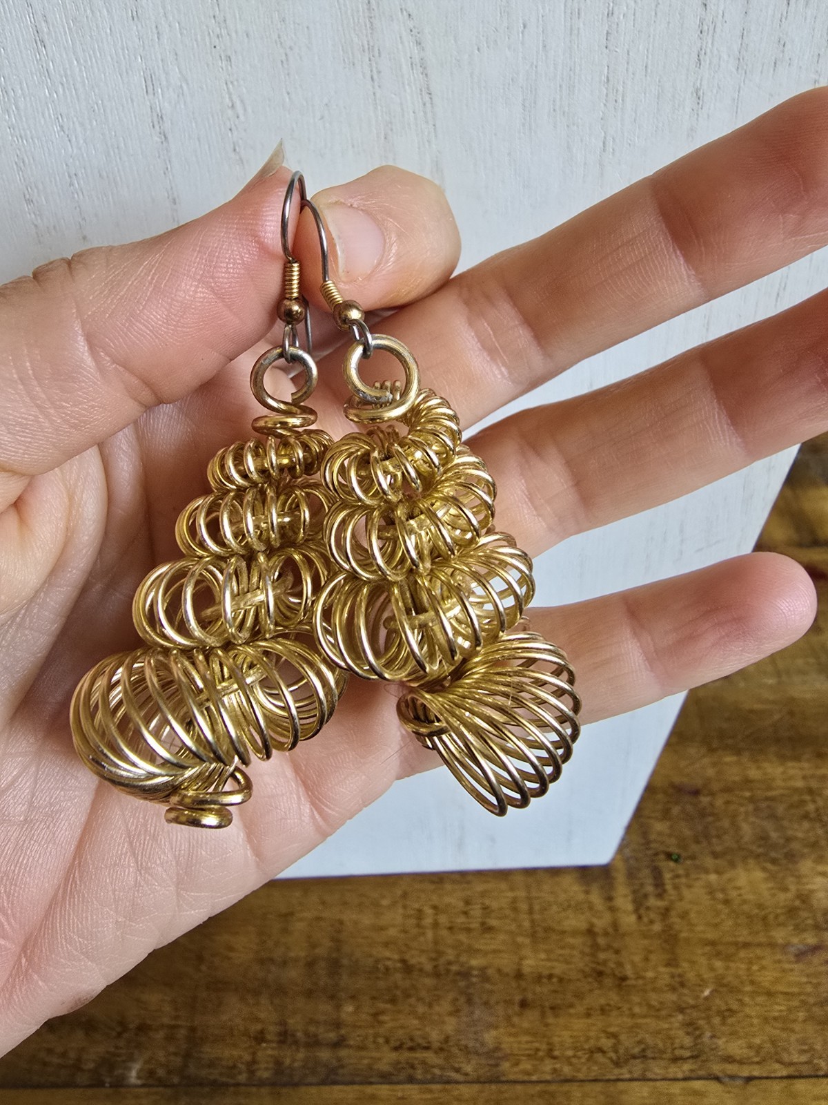 Gold Tone Coiled Twisted Wire Earrings Metal Cone Shell Vintage Aluminum