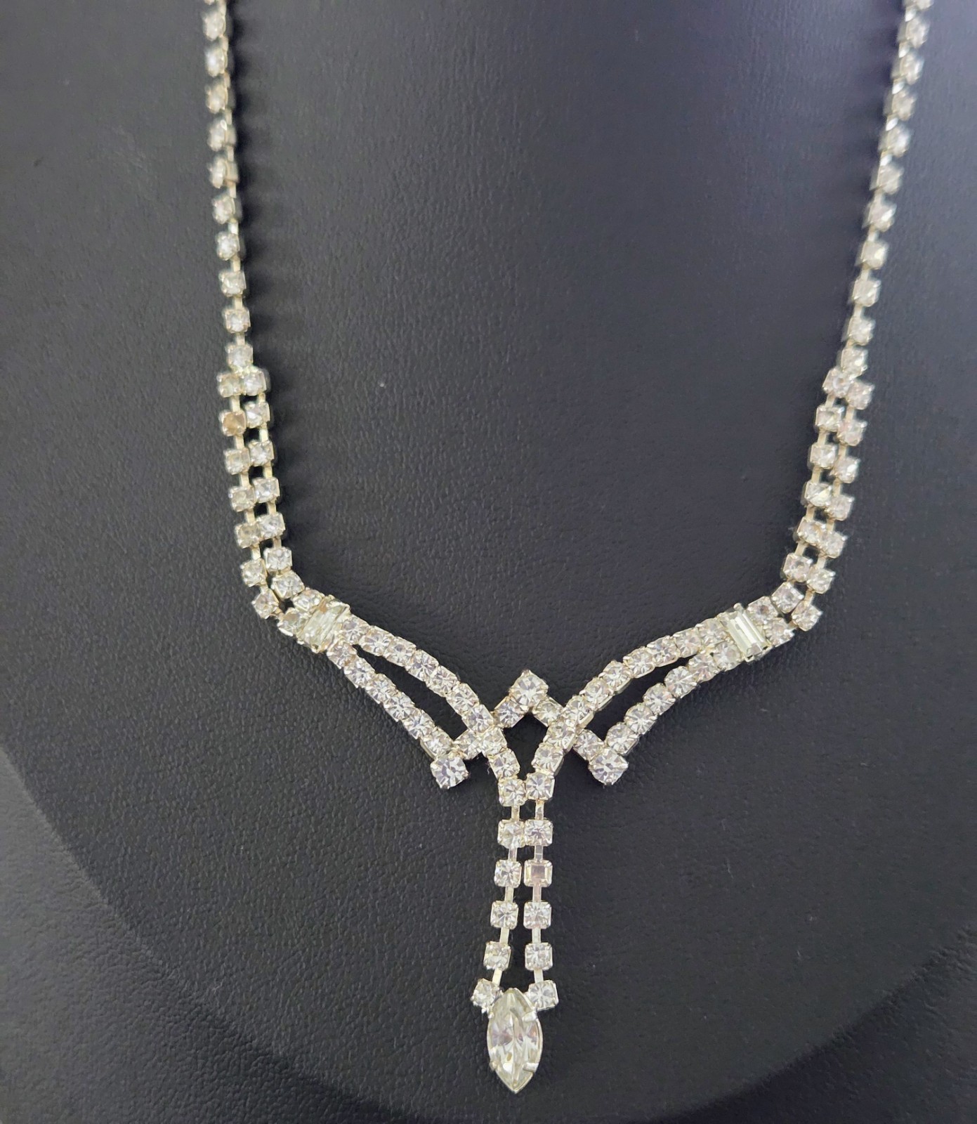 Silver Tone Clear Rhinestone Teardrop Y-Drop Pendant Necklace Prong Set