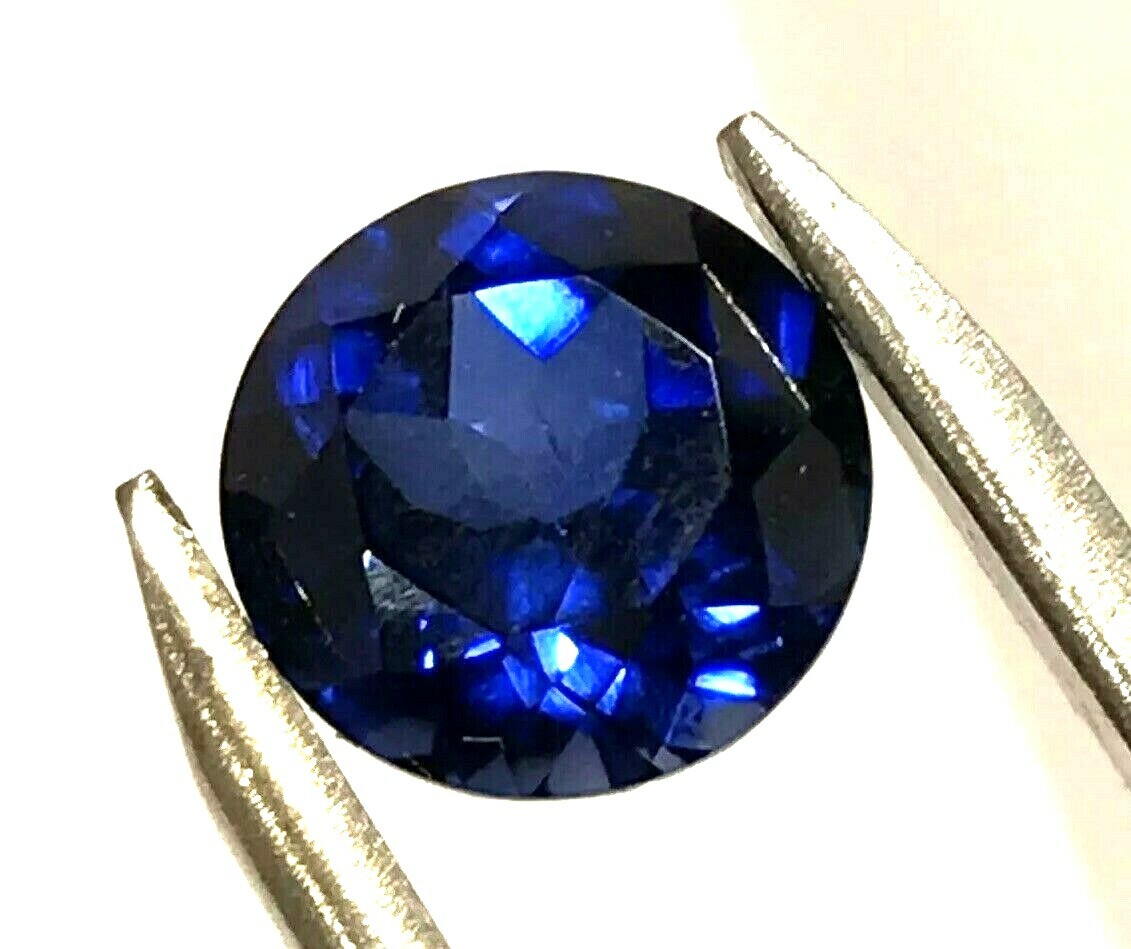 3.50 ct Natural Blue Sapphire , Excellent Round Cut ,VS Clarity ,9 mohs hardness