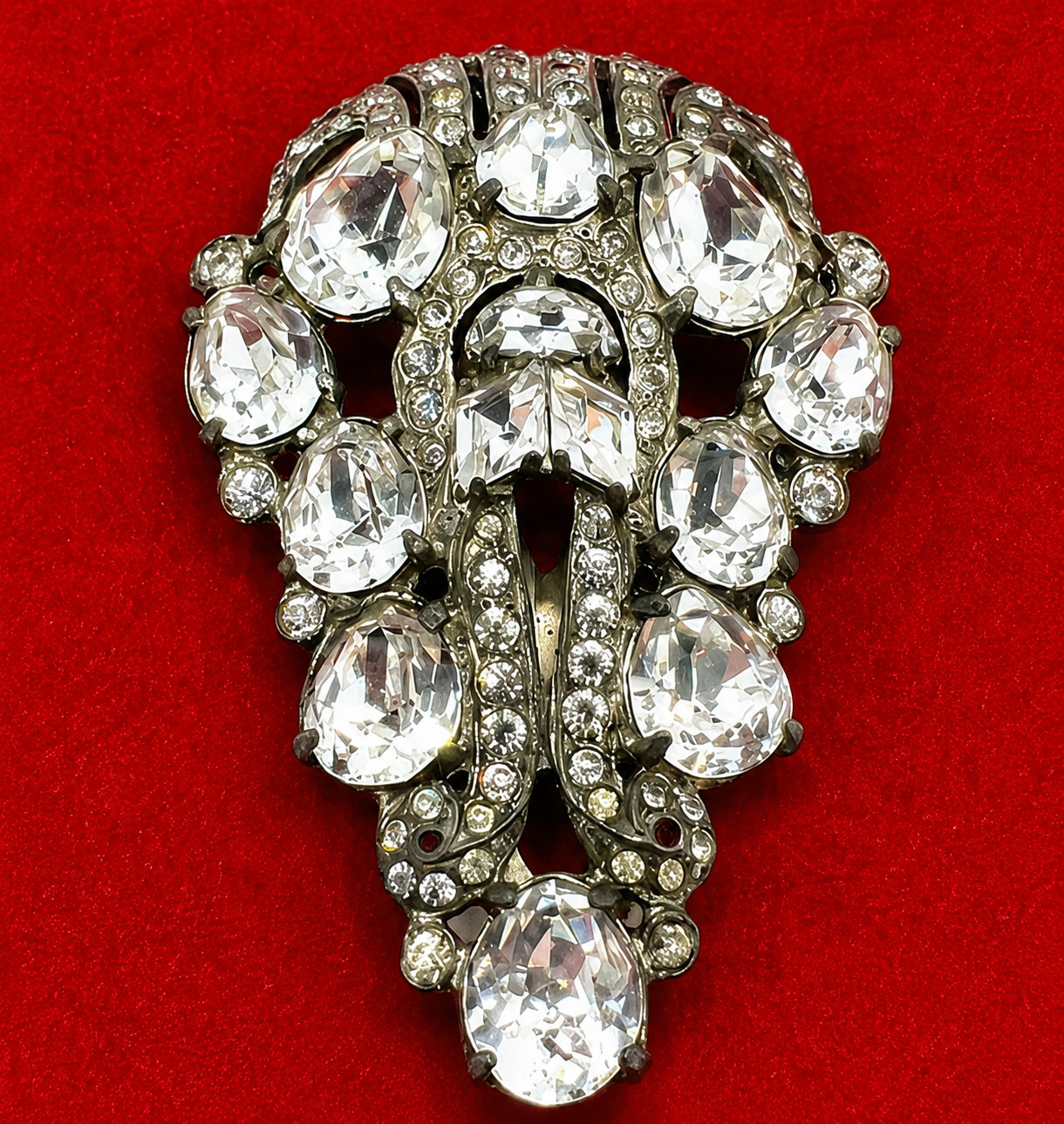 Fantastic Vintage Signed Eisenberg Original Art Deco Rhinestone dress clip