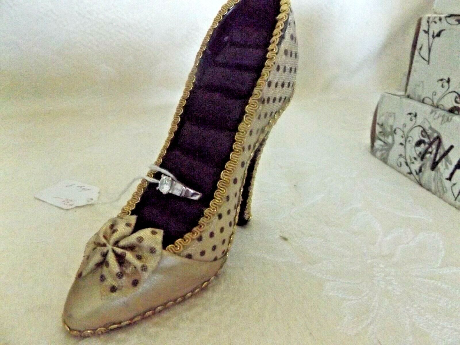 STILETTO RING AND/OR EARRING HOLDER – CLASSY, CUTE, QUIRKY, ALL AGES