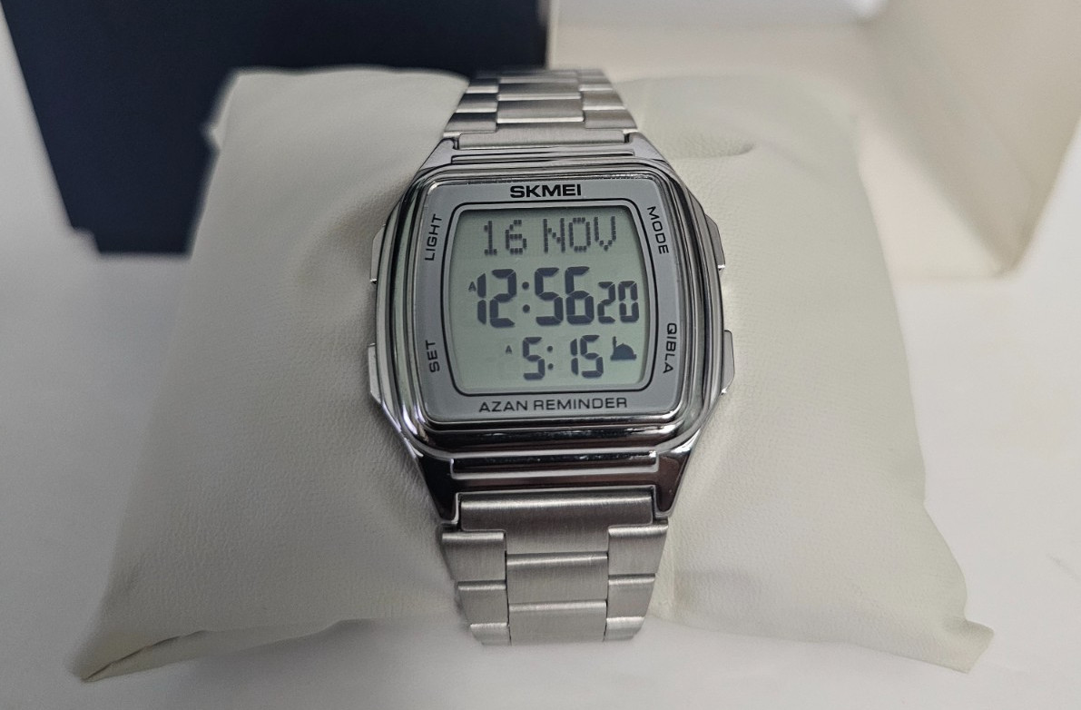 SKMEI 2240 Steel Watches Square Display Classic 3ATM Digital Watch