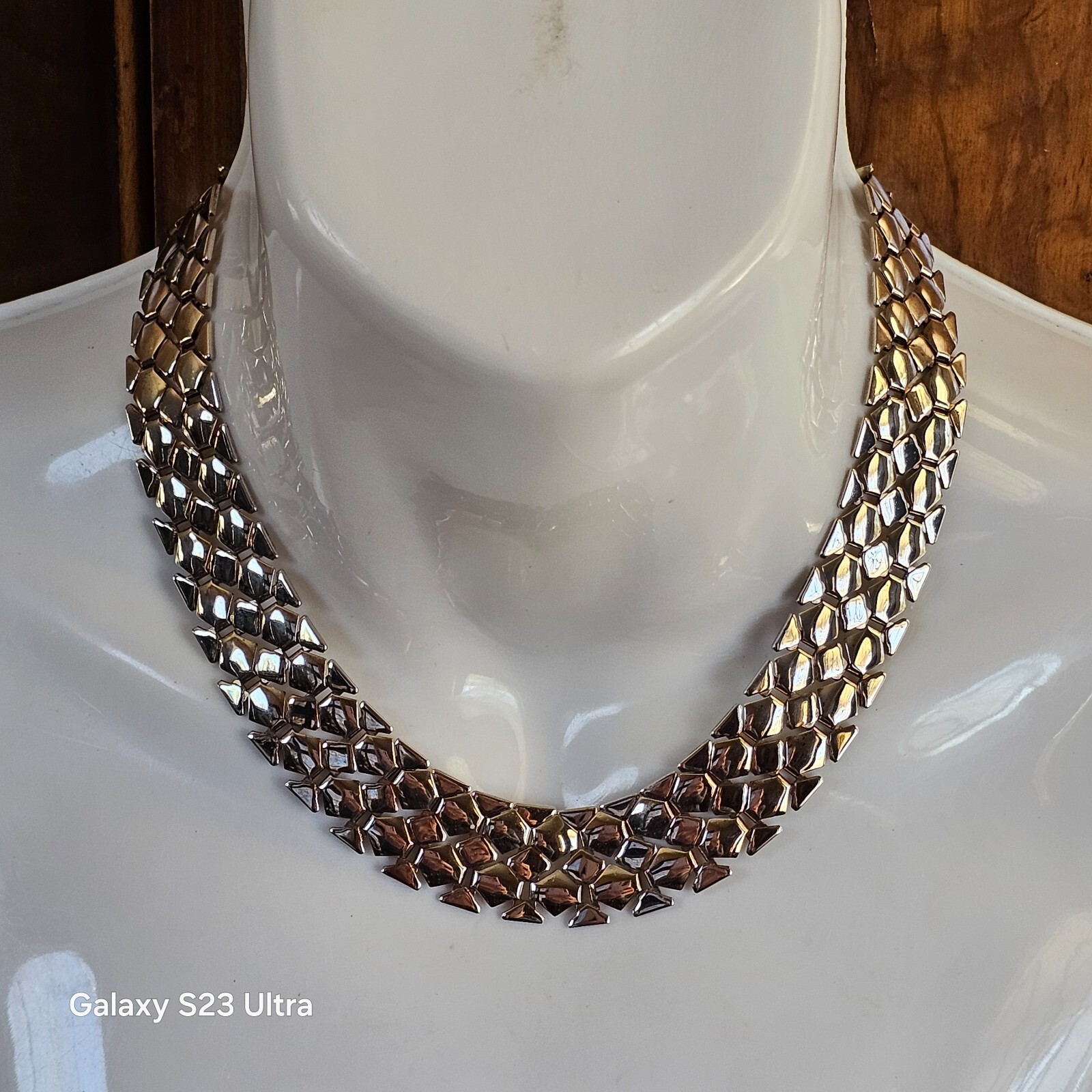 Vintage Honeycomb Flexible Necklace & Post Earrings Set Silver Plated 17″x3/4″