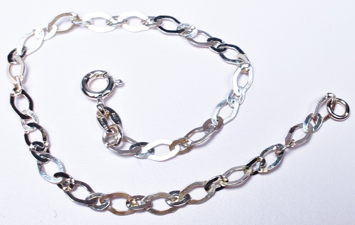 Italy 925 Sterling Silver Oval Link Bracelet 7.25″ Designer Spring Ring 1.65g