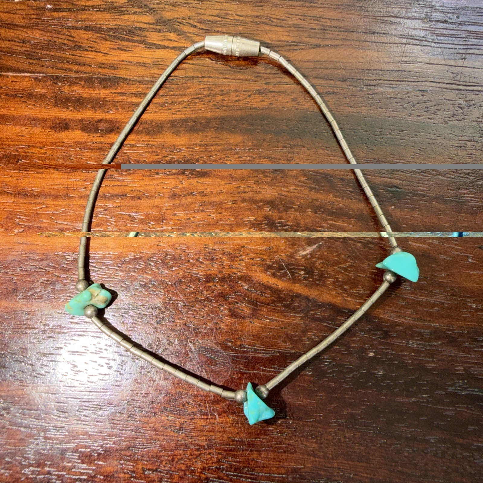 VINTAGE LIQUID SILVER BRACELET WITH 3 TURQUOISE NUGGET