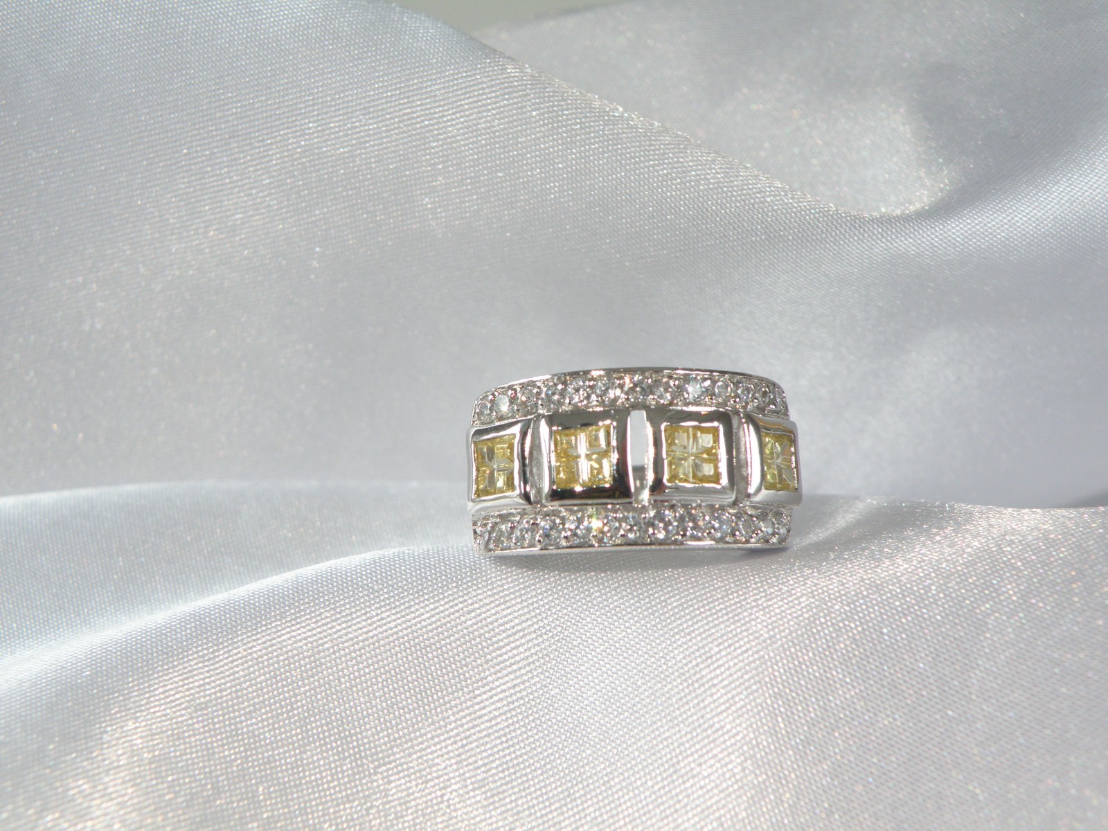 Victoria Wieck Sterling Silver 925 Channel Set Yellow CZ Ring Size 8