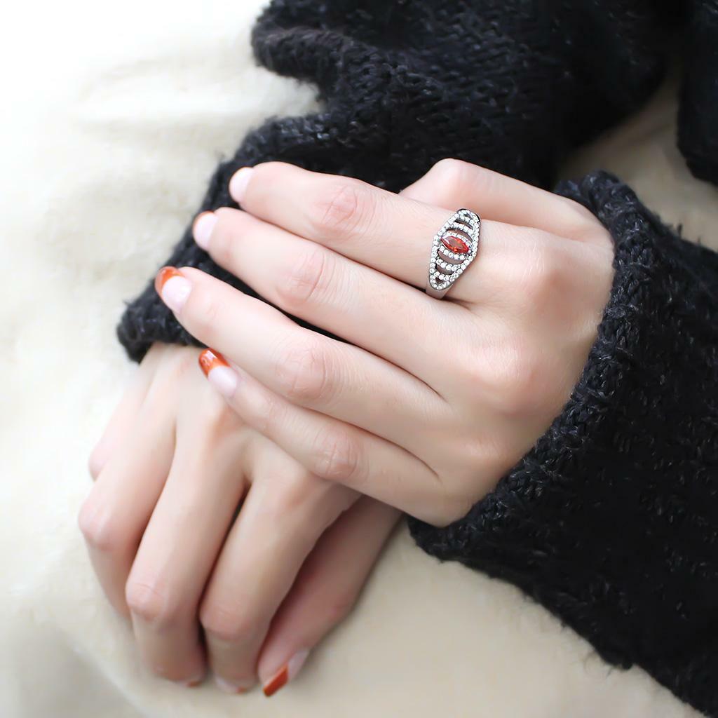 DA123 – High polished (no plating) Stainless Steel Ring with AAA Grade CZ in
