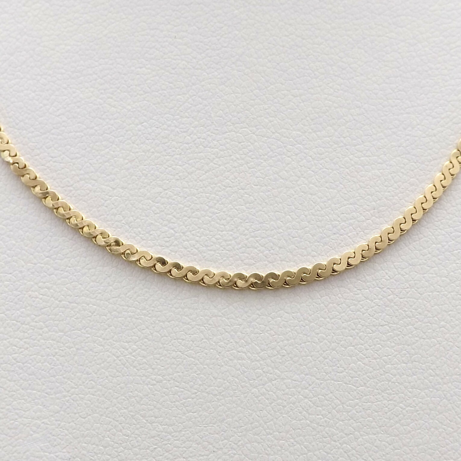 UnoAerre 14k Gold Italy Serpentine Flat S Link Pendant Chain Necklace 30in 8gr