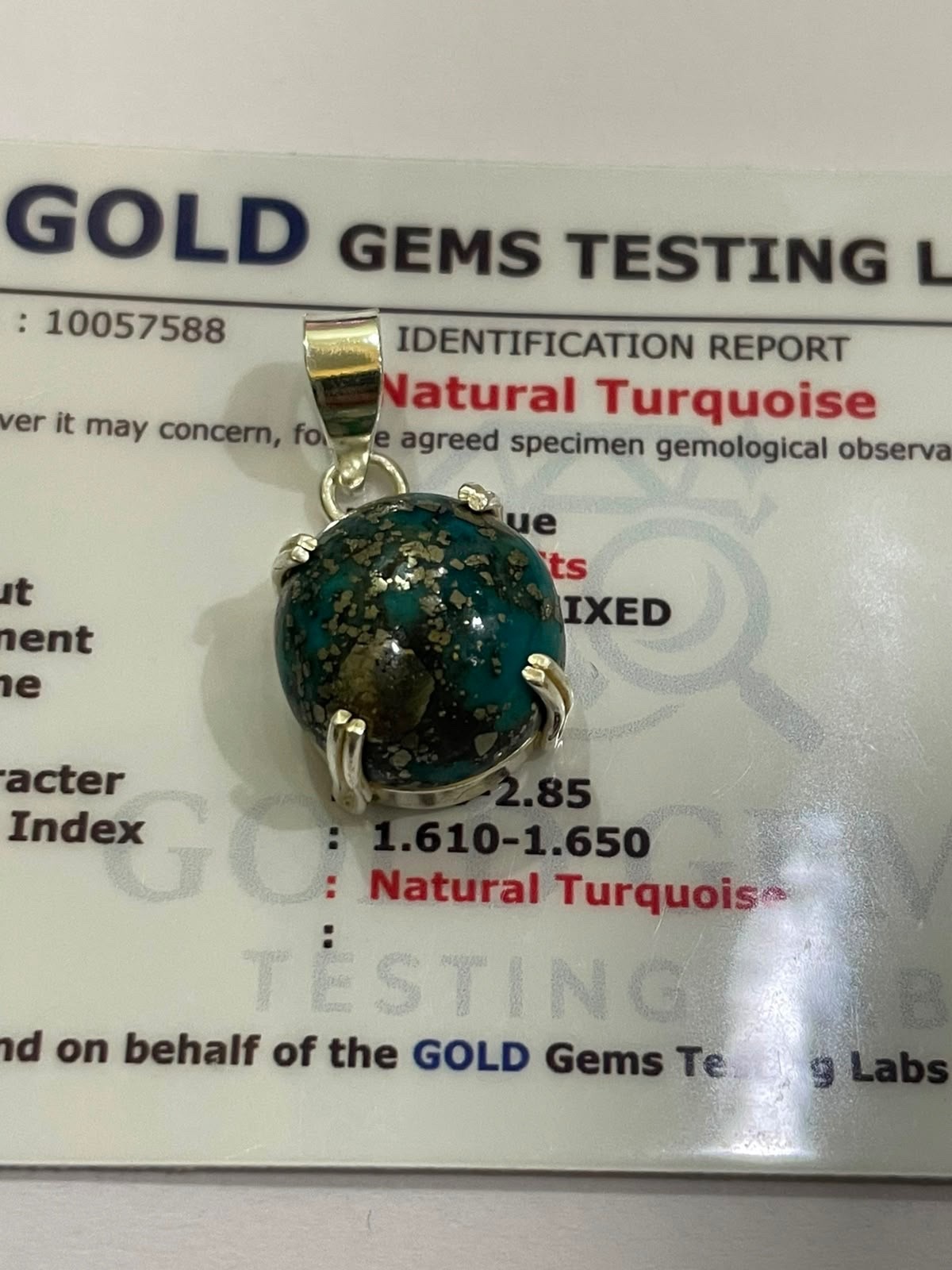 9.5 Ratti 8.4 Carat Irani Firoza Turquoise GemStone Silver Plated Pendant Locket