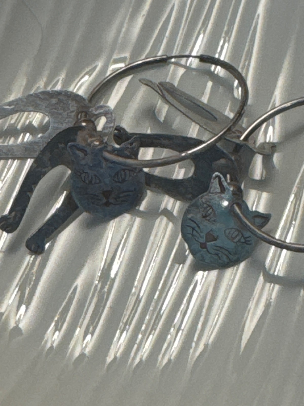 Vintage Sterling Silver Dangle Hoop Earrings Cat Animal 3D Kitty