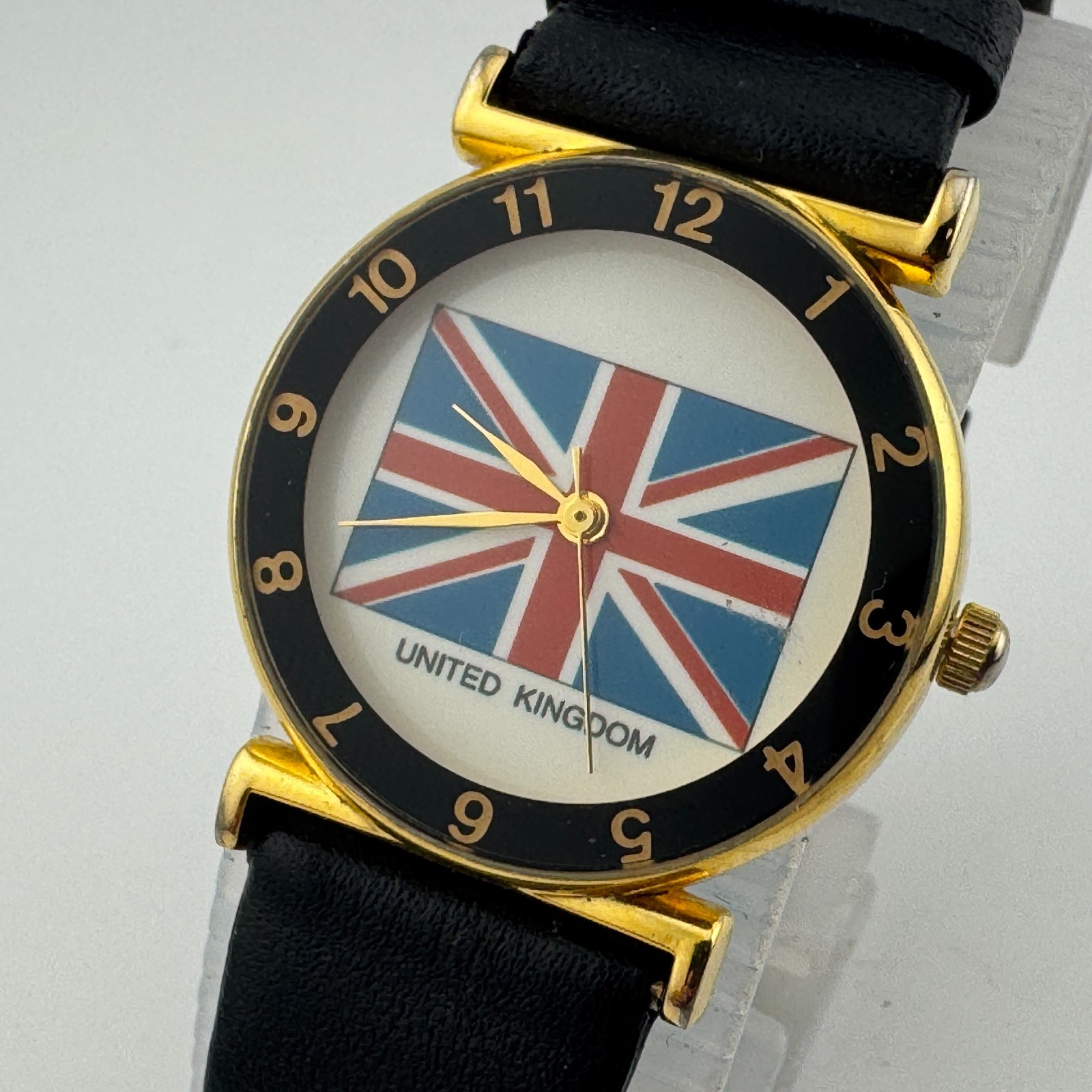 Vintage CGS United Kingdom Quartz Watch Unisex Gold Leather Analog New Battery