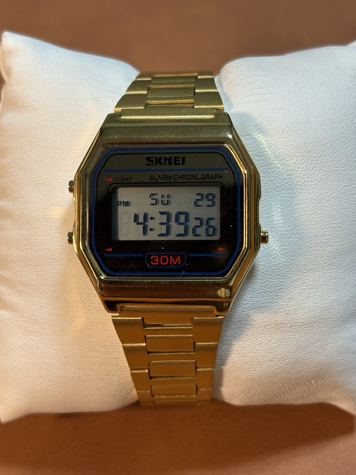 Retro Design Skmei Digital Men Watch WR30M,Gold Tone,Chrono,Alarm,Runs