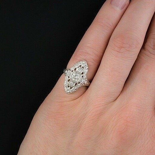 Elegant 925 Sterling Silver White Topaz Charm Wedding Engagement Ring Size 7