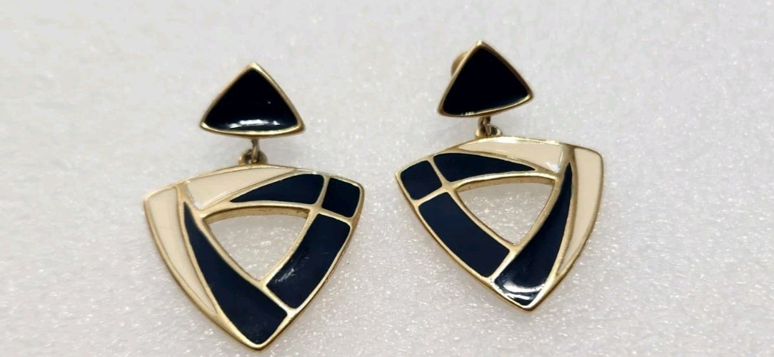 Shiny Trifari Triangle Earrings Goldtone Navy Blue & White Dangle Earrings