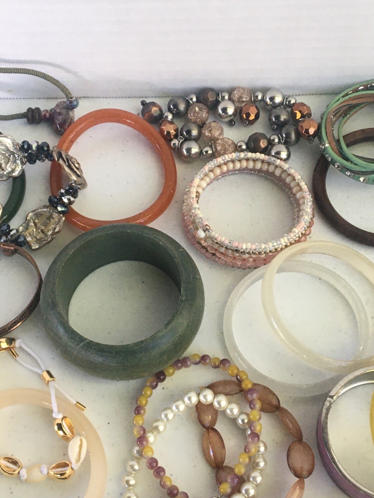 Mix Lot of Bracelets Women’s Jewelry Accessories Assorted Sizes Styles Colors