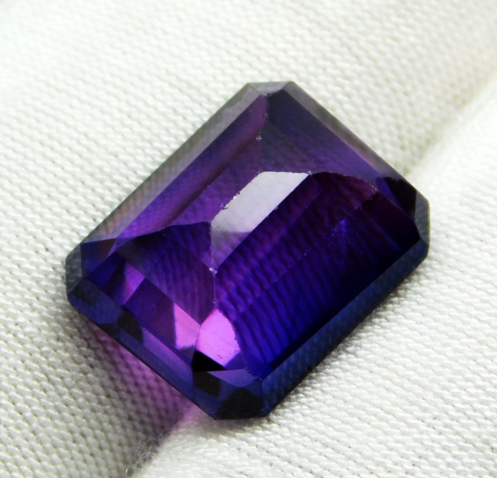 Natural Purple Blue Tanzanite 9.35 Ct AAA Emerald Cut Certified Faceted Gems