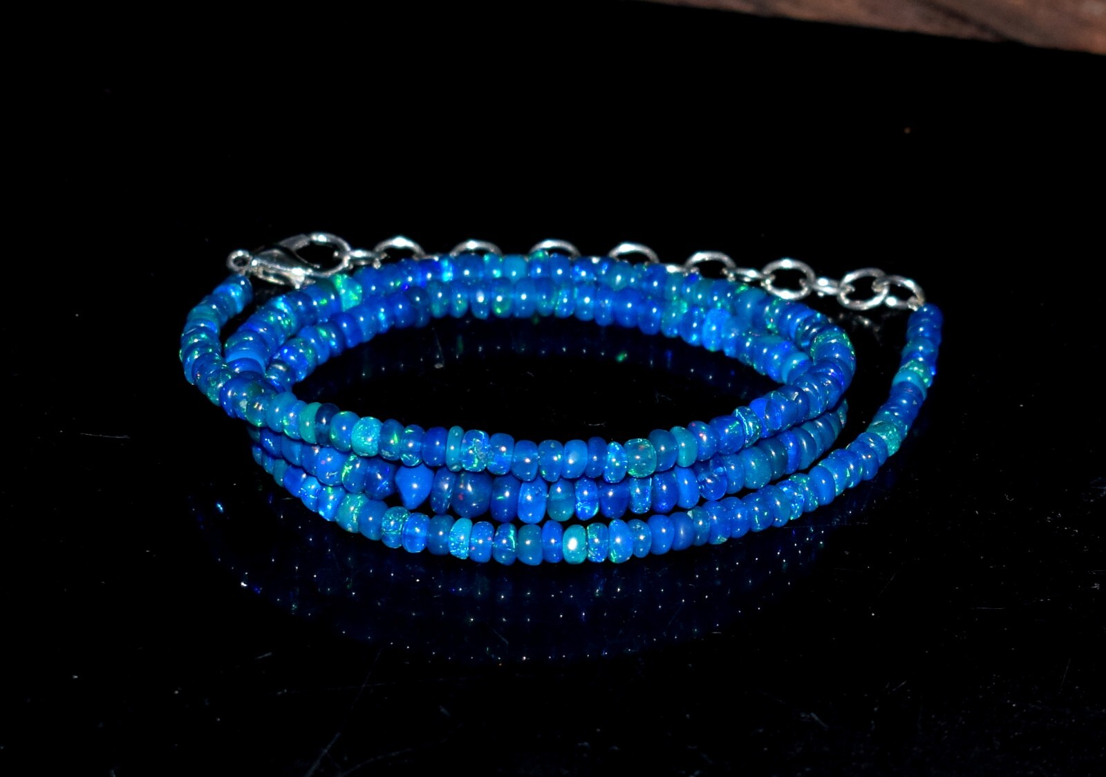 16″ Natural Ethiopian Opal Wello Fire Opal Gemstone Bead Necklace Size 3-4.5 MM