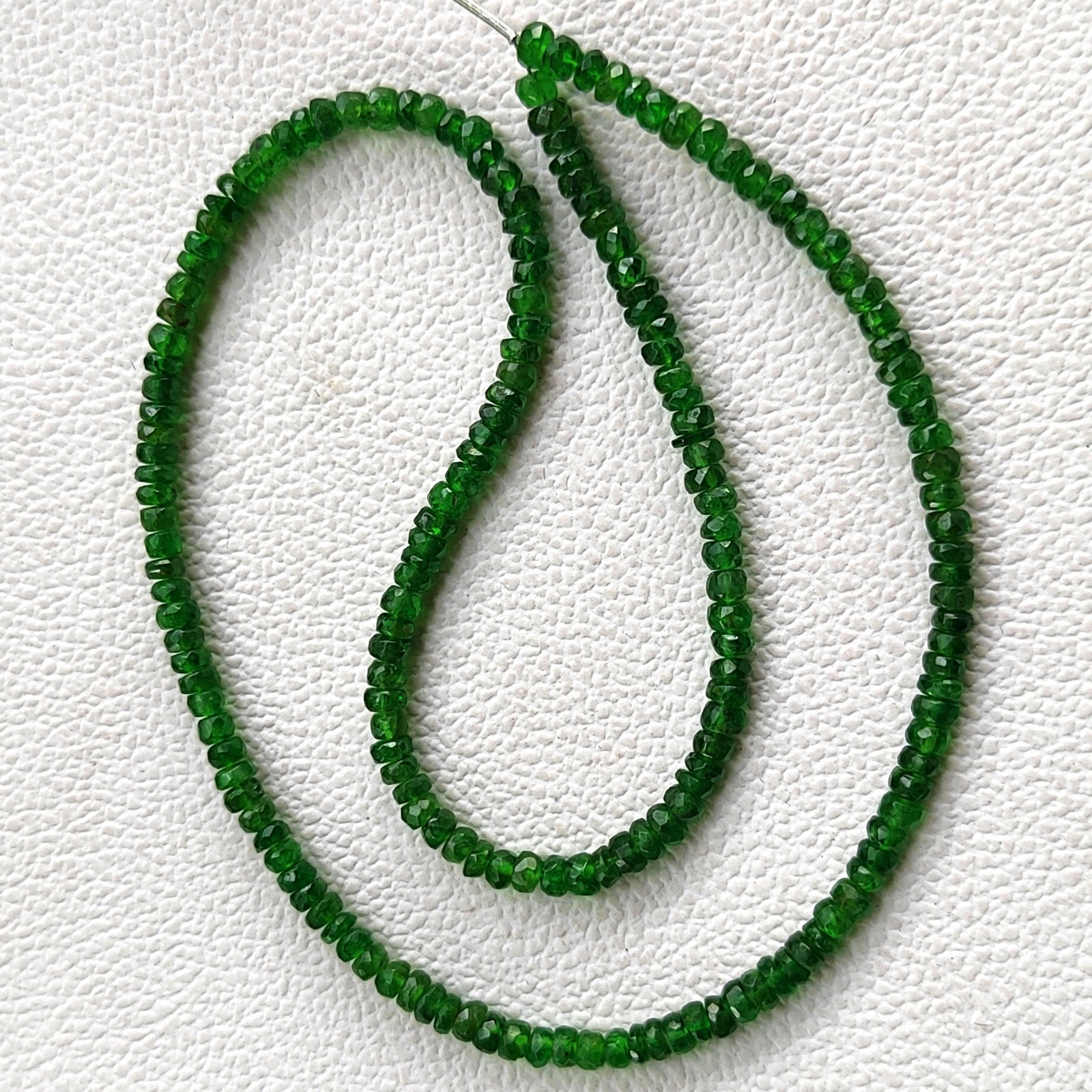 Chrome Diopside Gemstone Beads 4mm Faceted Rondelle 16″ Strand