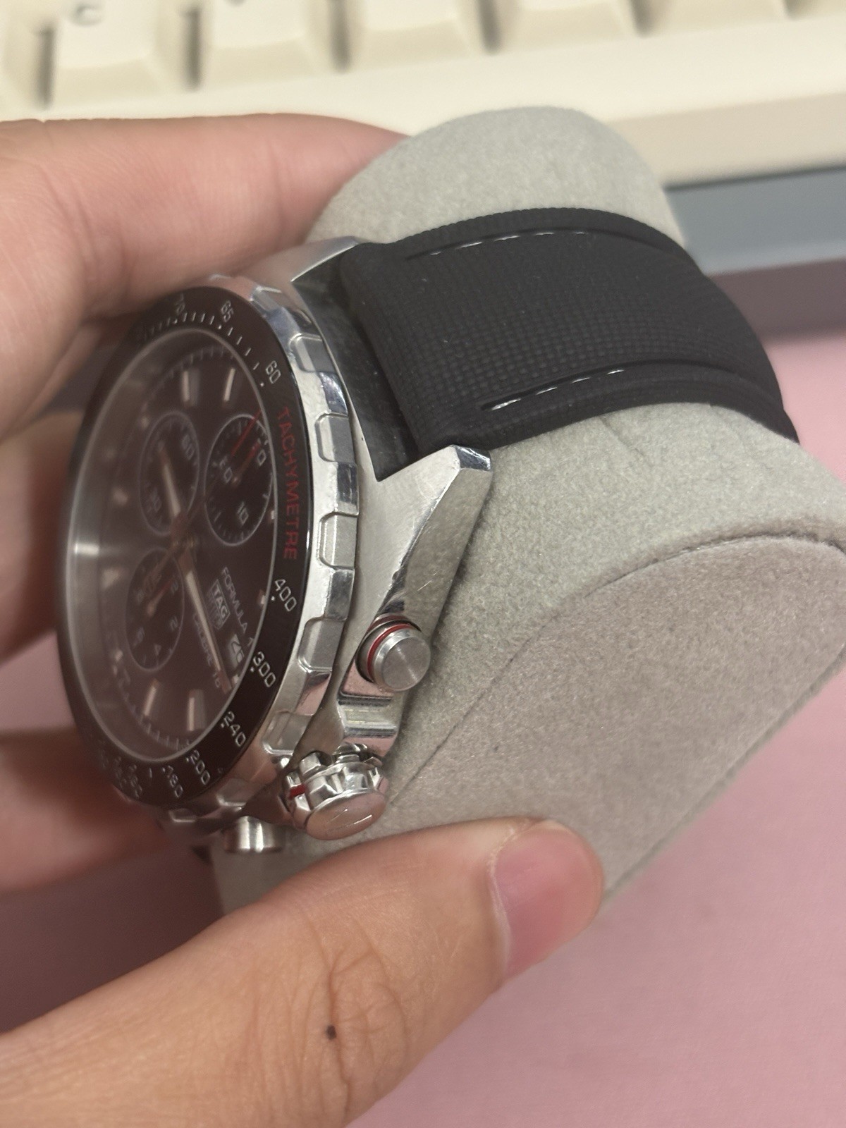 TAG Heuer Formula 1 Men’s Black Watch – CAZ2012 – READ