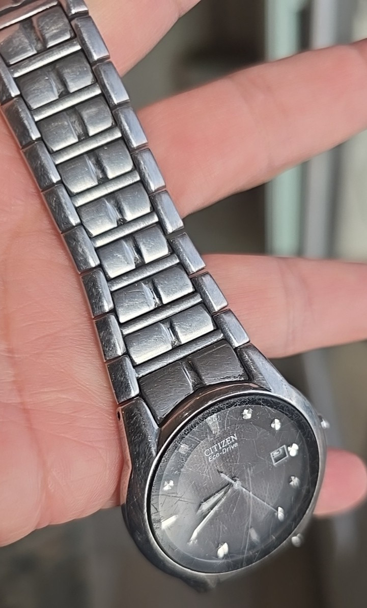 CITIZEN Eco-Drive E111 Men’s Stainless Steel Watch Date Silver Working