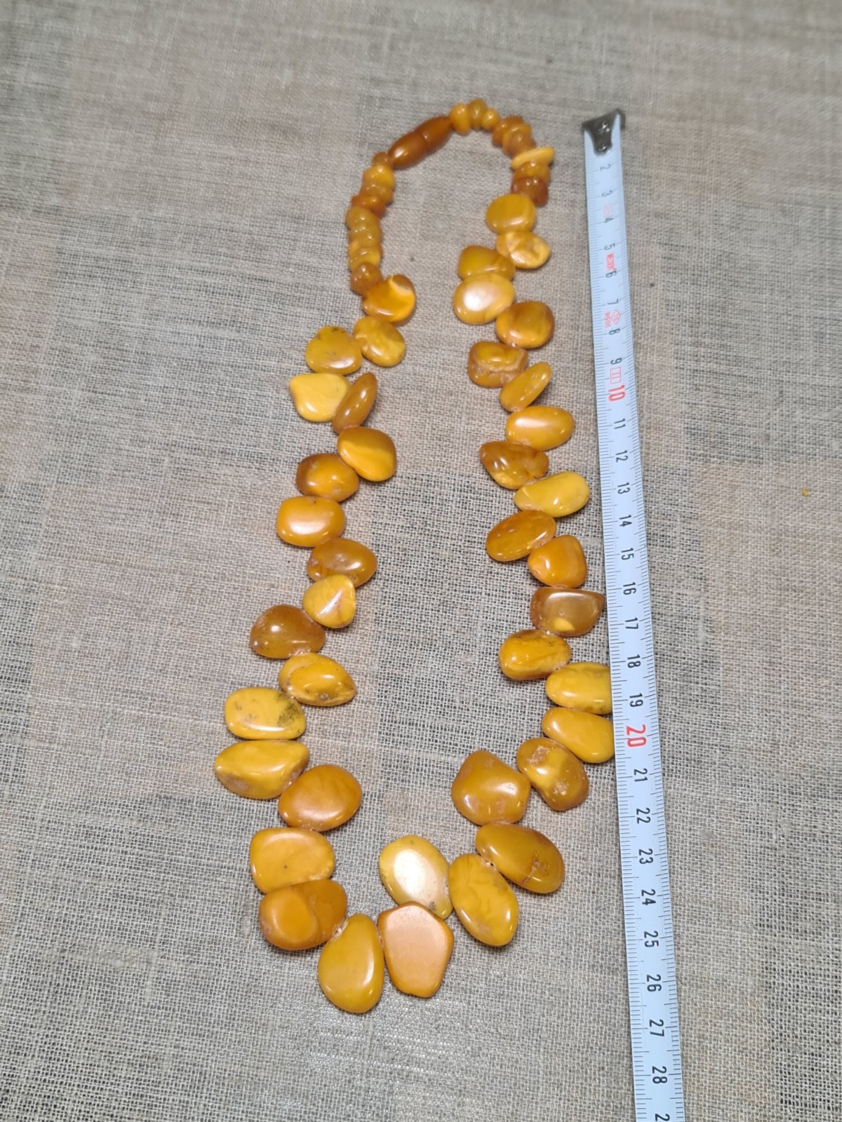 Amber old antique, egg yolk. Necklace, beads 60 grams . Women’s vintage jewelry.