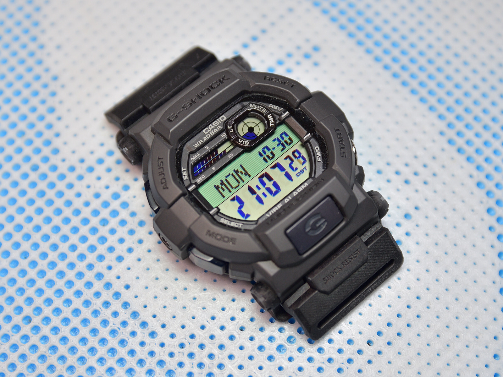 Tough resin strap or band adapter for G-SHOCK GD350.