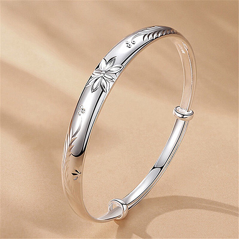 Vintage Handmade 925 Sterling Silver Lucky Flower Bracelet Hand Bangle