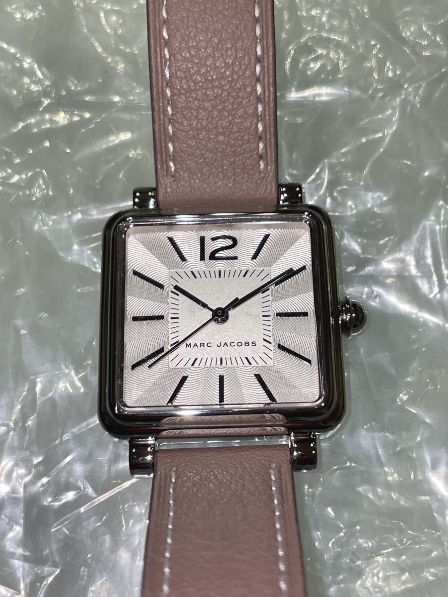 Condition MARC JACOBS VIC MJ1513