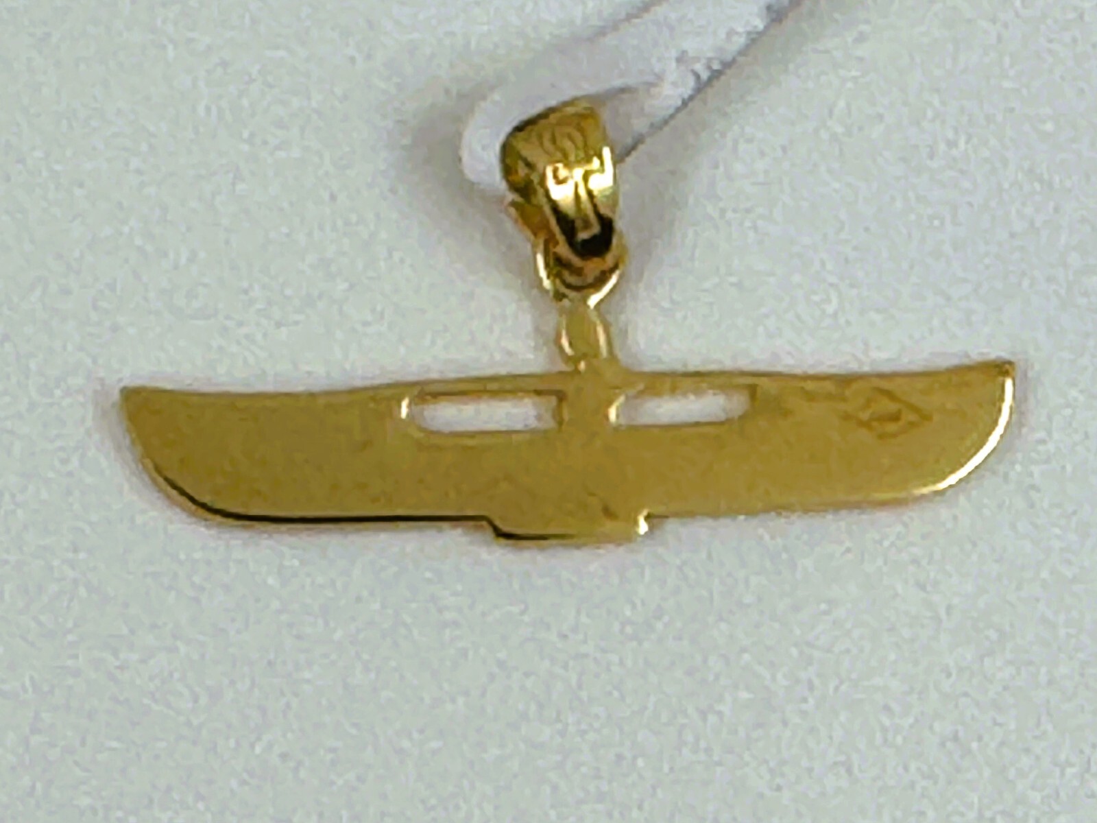 Handmade Egyptian Jewelry Winged Isis 18K Yellow Gold Pendant 1.73 Gram