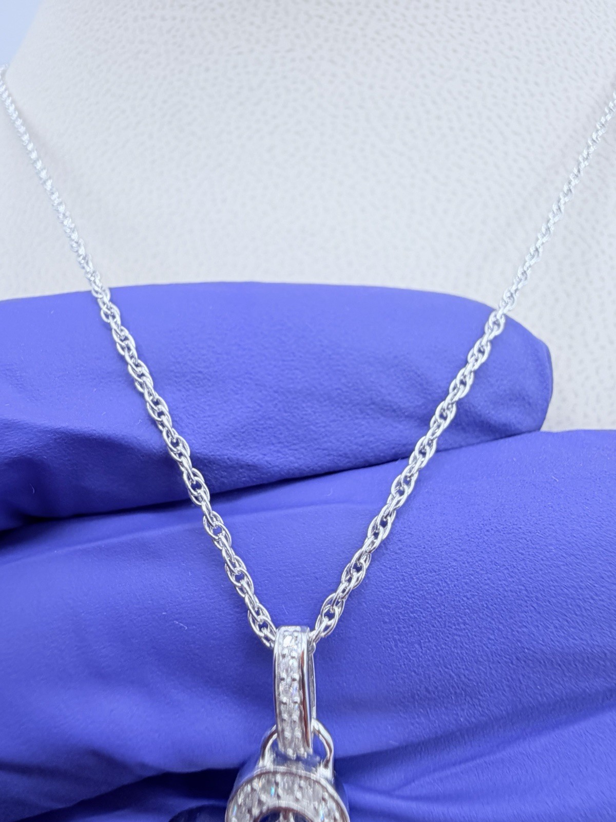 925 Sterling Silver Diamond Key Necklace 2” Pendant 18” Chain 0.21ct Natural