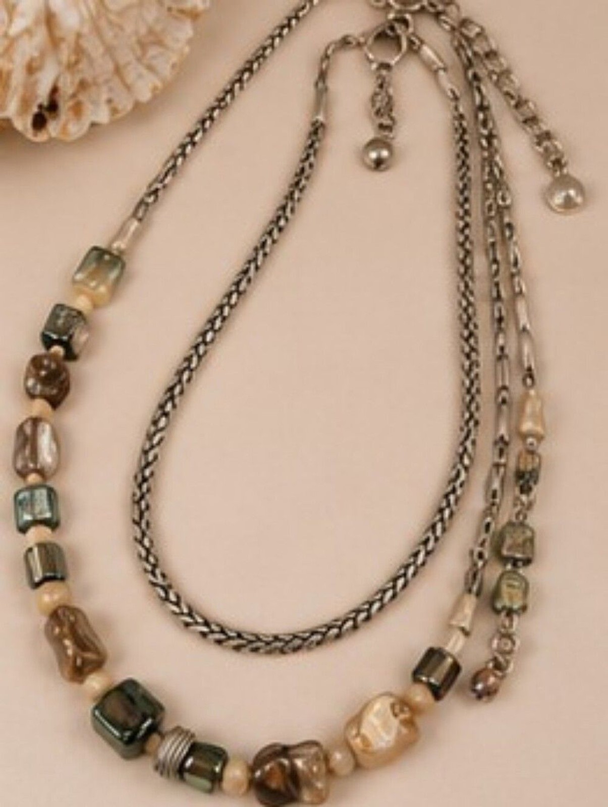 Vintage Chico’s Layered Abalone Mother of Pearl Necklace Silver Tone Boho Style