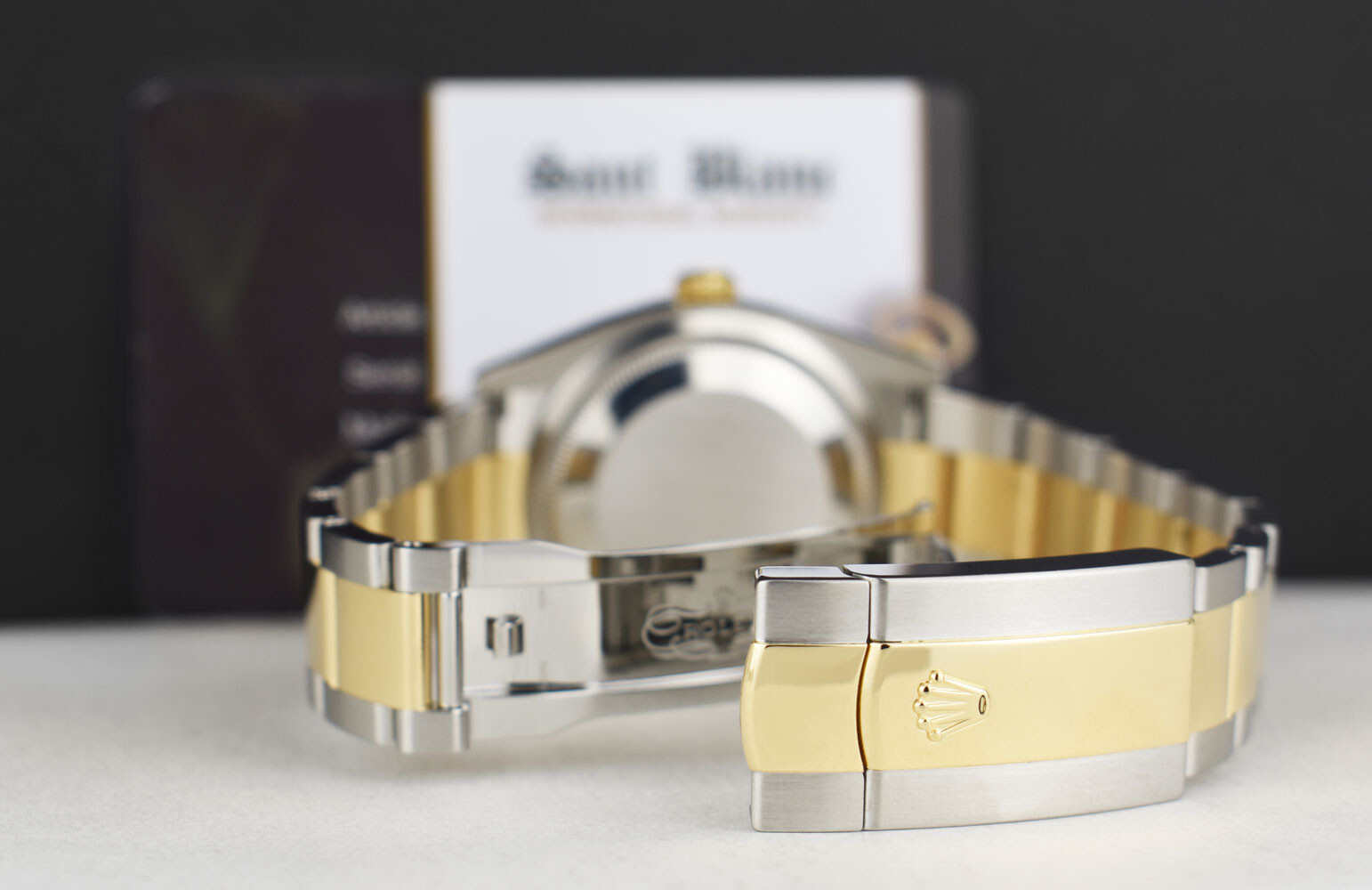 ROLEX – 18kt Gold & SS Datejust 36 White Roman BOX & CARD 126233 SANT BLANC