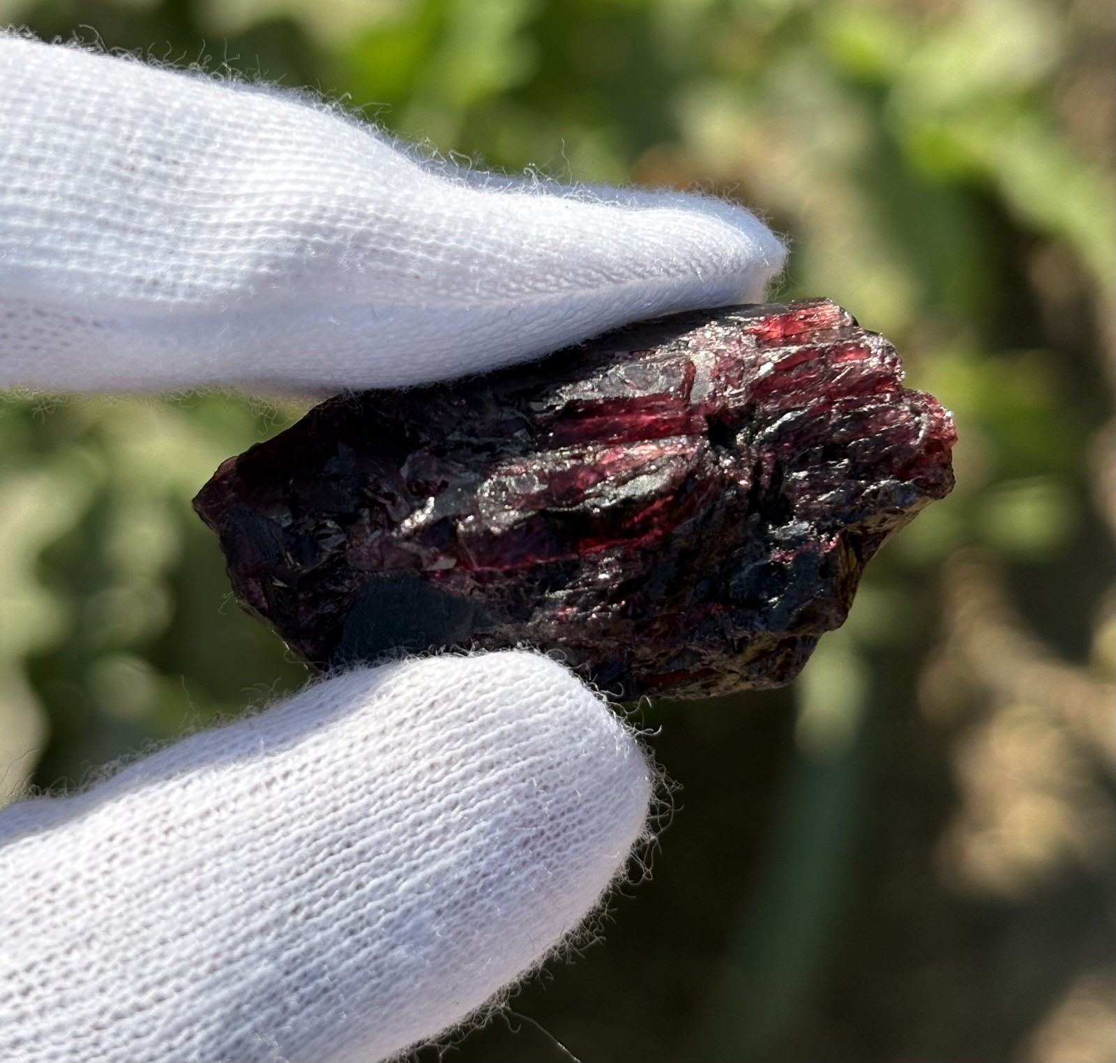 Natural 105 Ct Red Garnet Rough Jewellery Making Healing Crystal Raw Gemstone