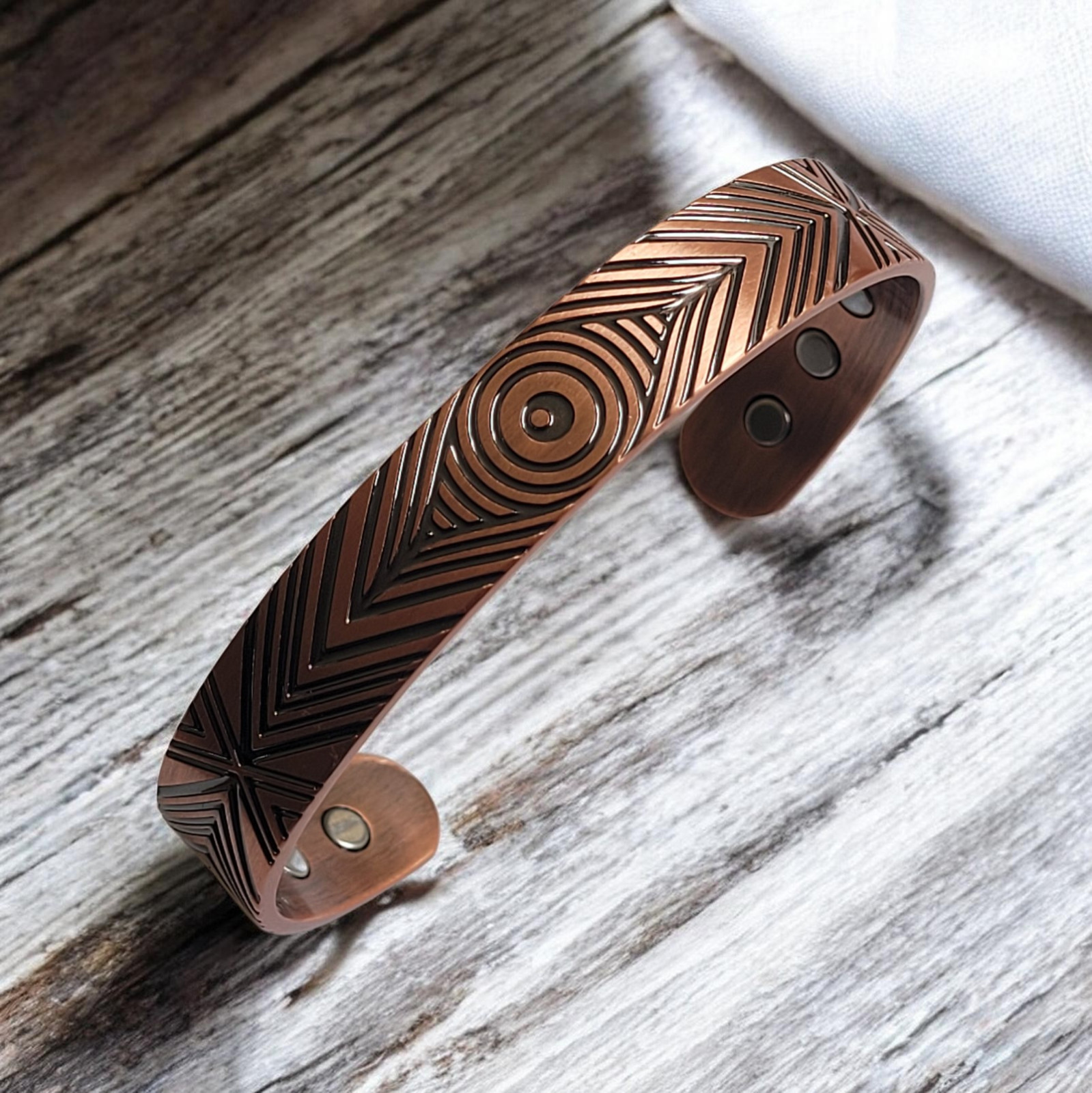 Artisan Pure Solid Copper Magnetic Bracelet Arthritis Therapy Cuff Eyes