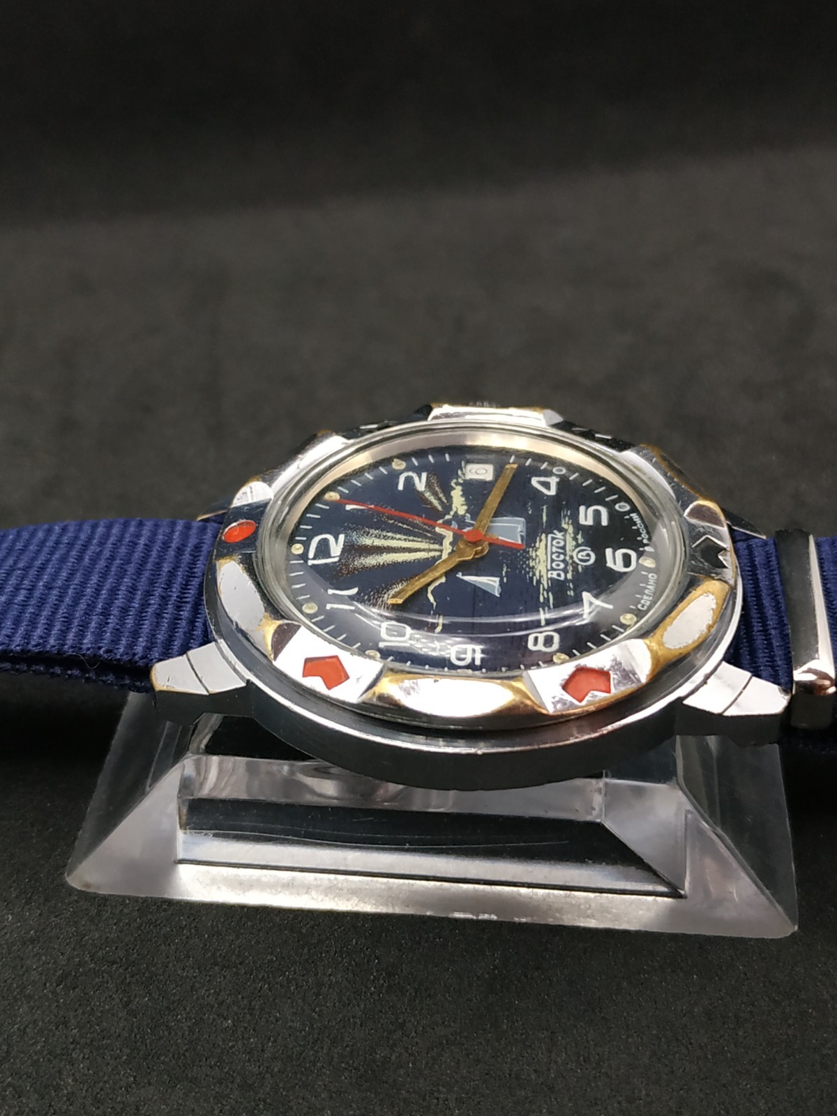 Russian Men’s Watch Vostok Komandirskie Sailboat Mechanical USSR Soviet Vintage