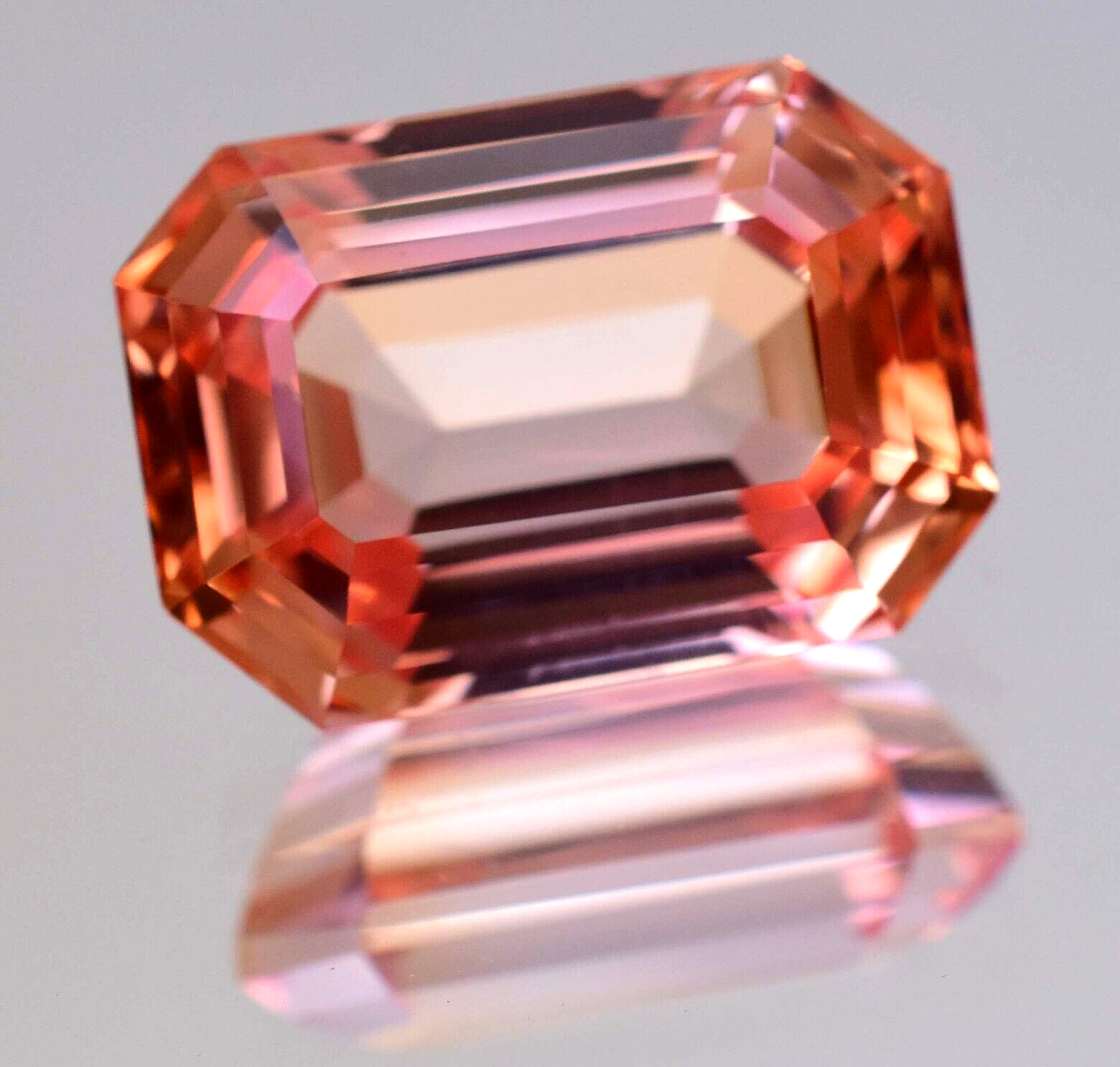 Natural imperial Topaz 24.70 Ct Octagon Stunning Unheated AGL Certified Gemstone