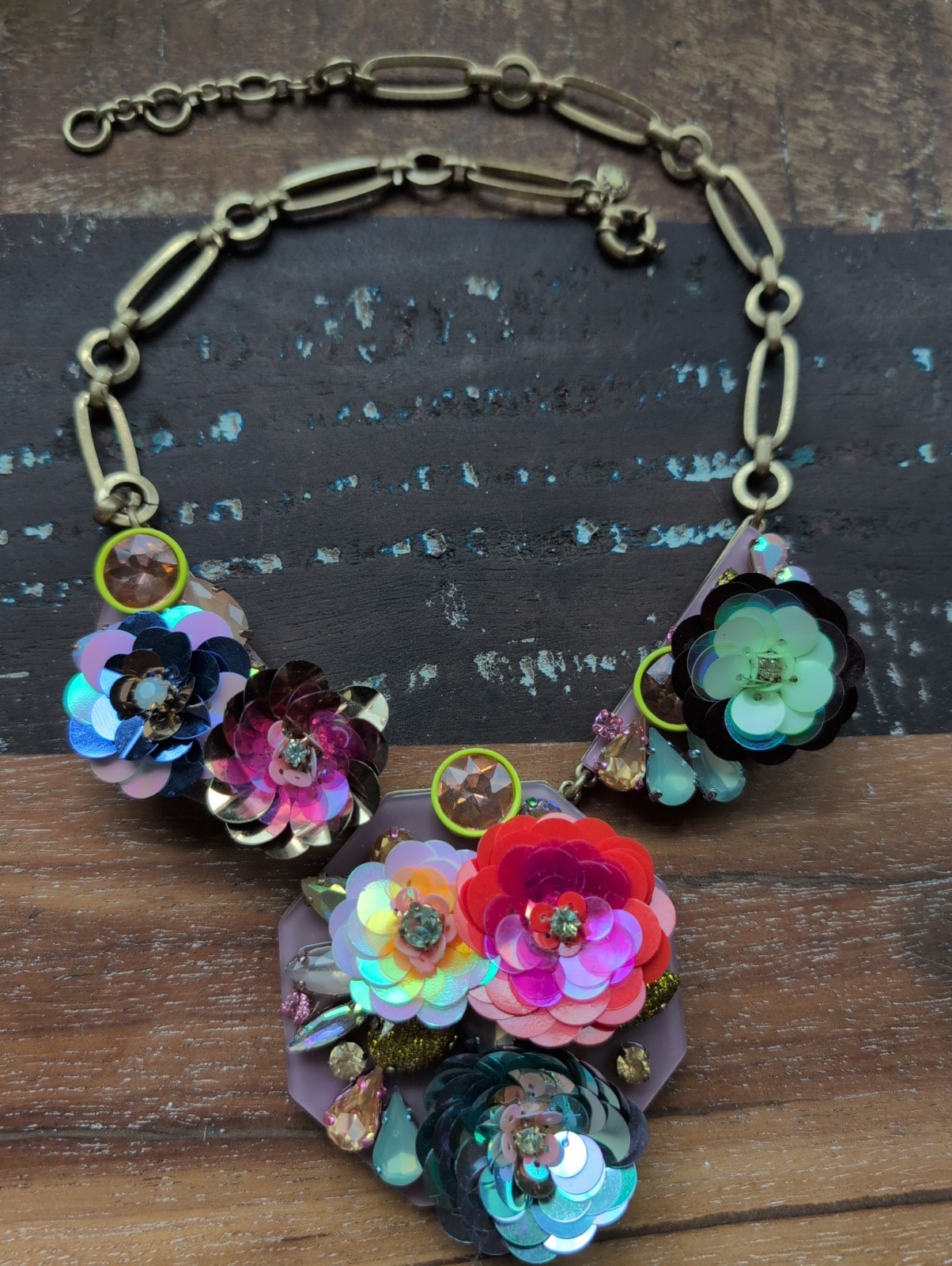 J CREW BLOOMING SEQUIN PAILLETTE BRULEE BIB STATEMENT NECKLACE