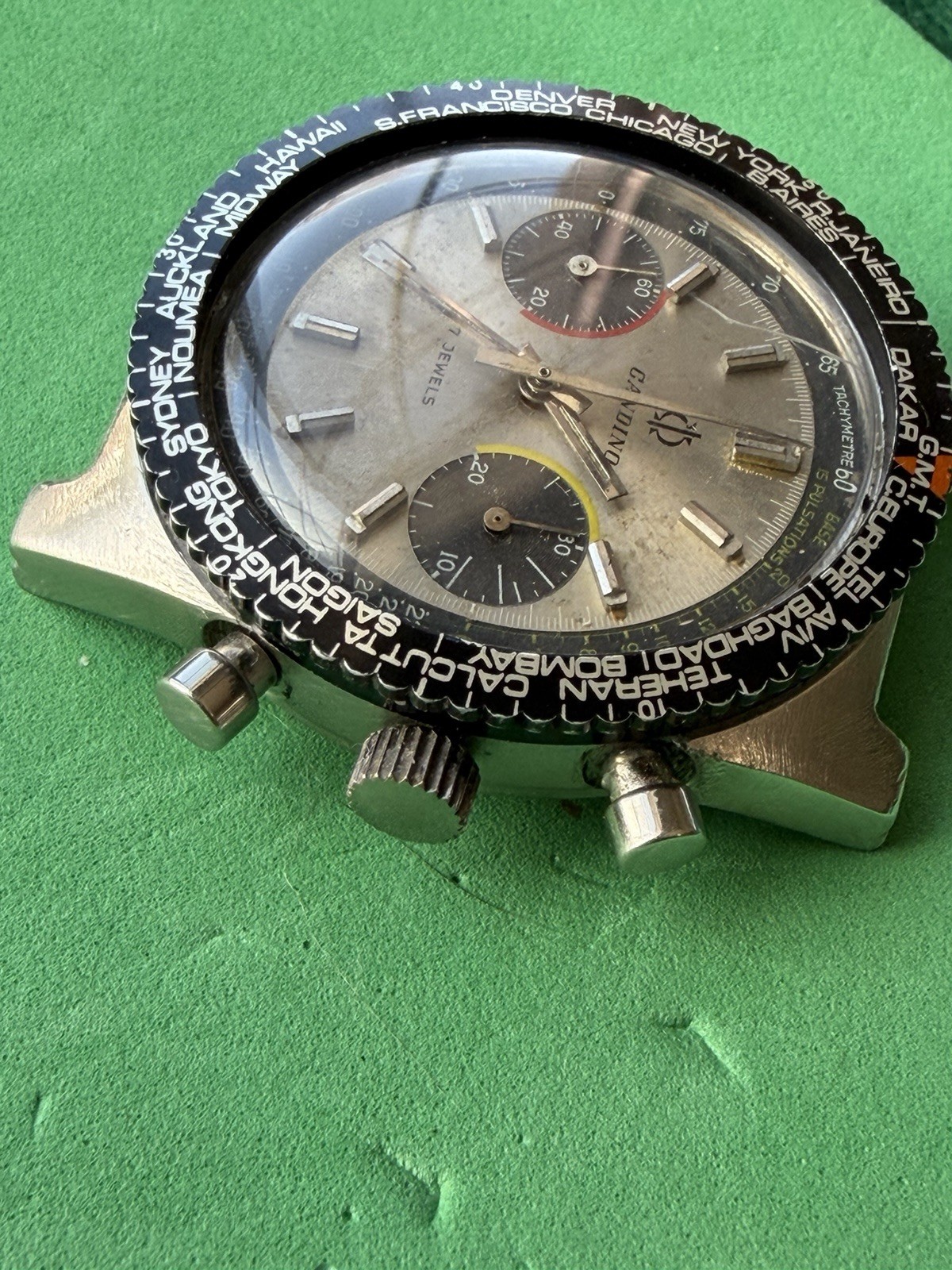 Vintage CANDINO PANDA Dial Chronograph World Time Bezel Valjoux 7733