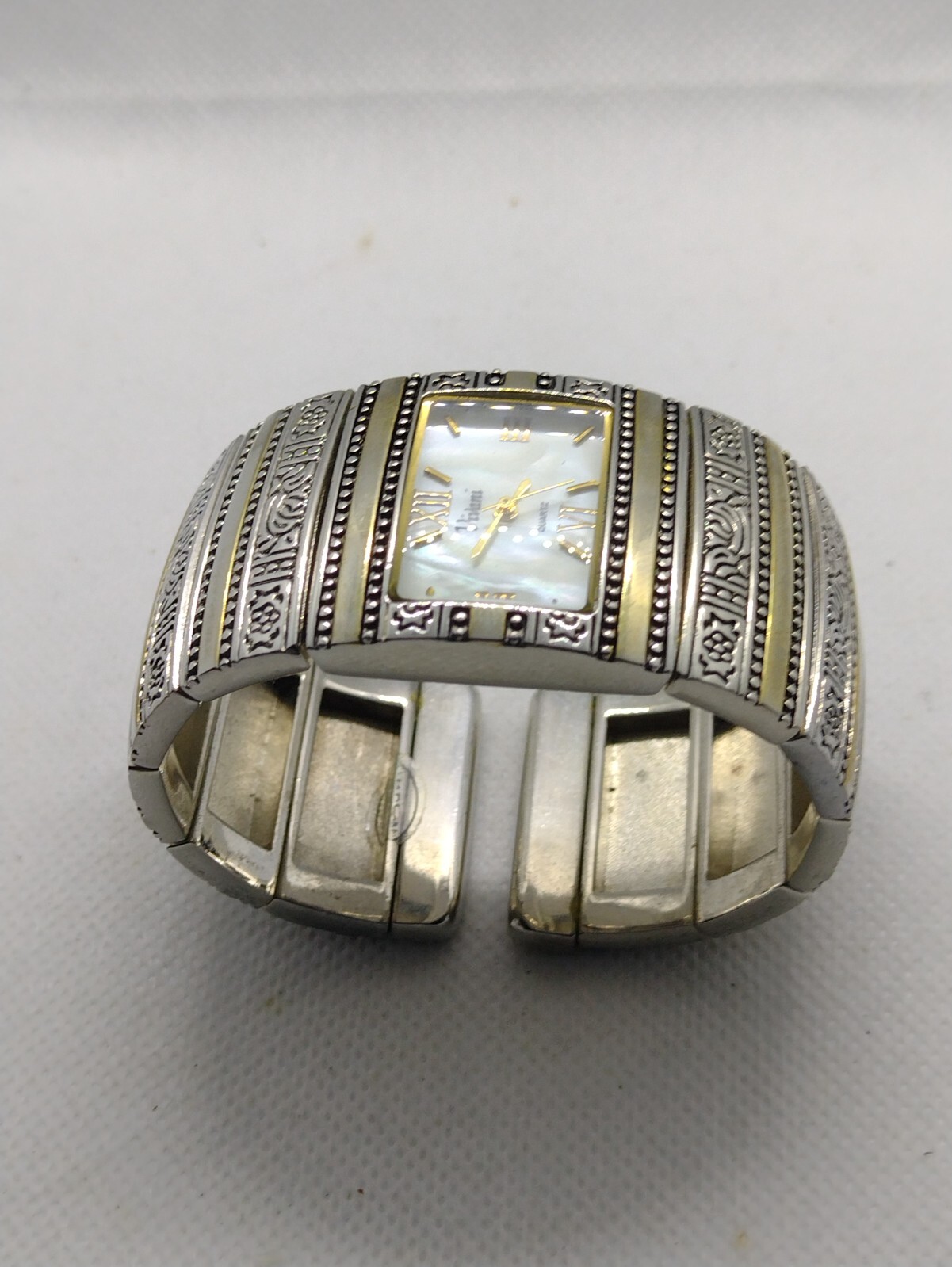 Vivani Gold and Silver tone Bangle watch Silver tone Women’s Girls Female