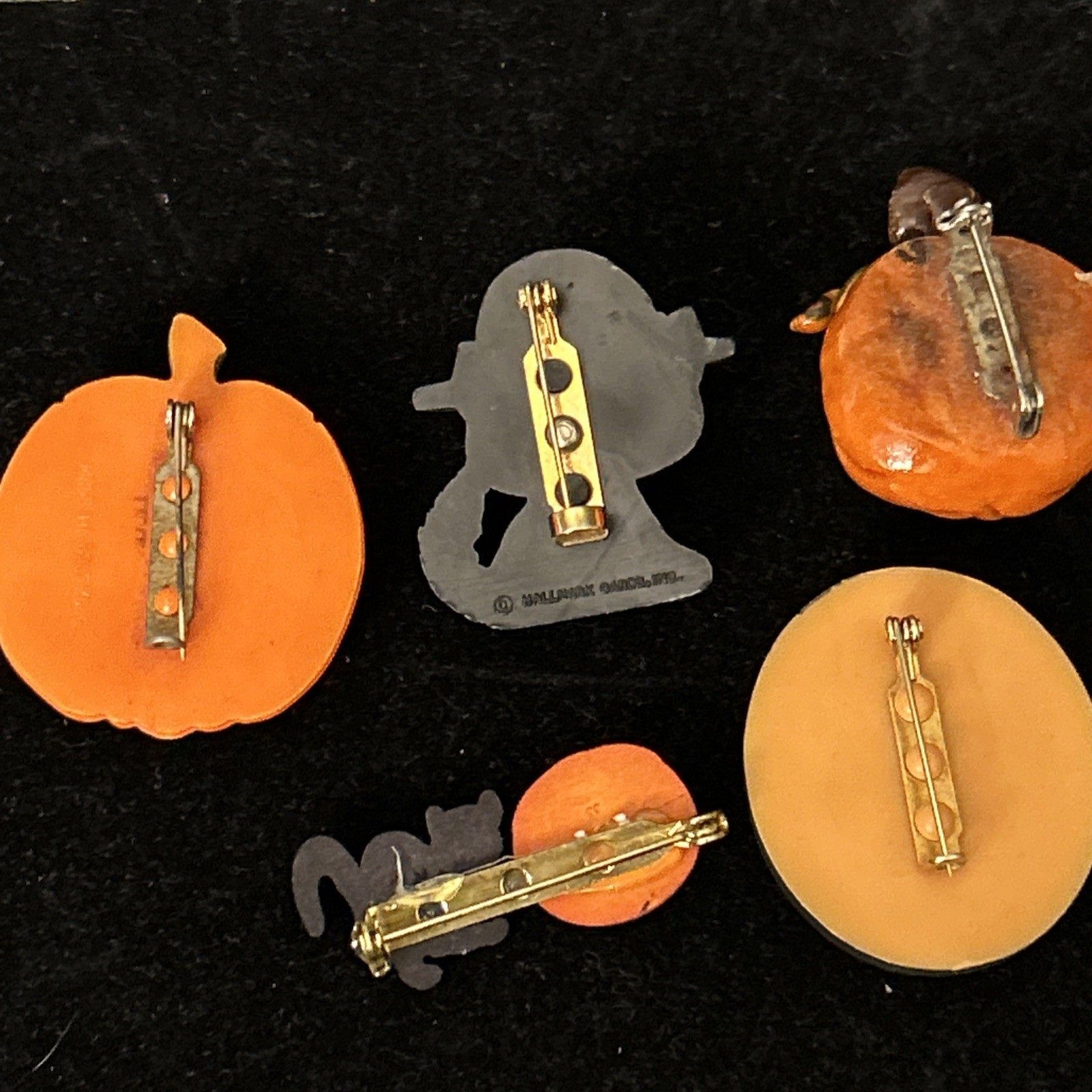 HALLOWEEN JEWELRY LOT Lapel Pins