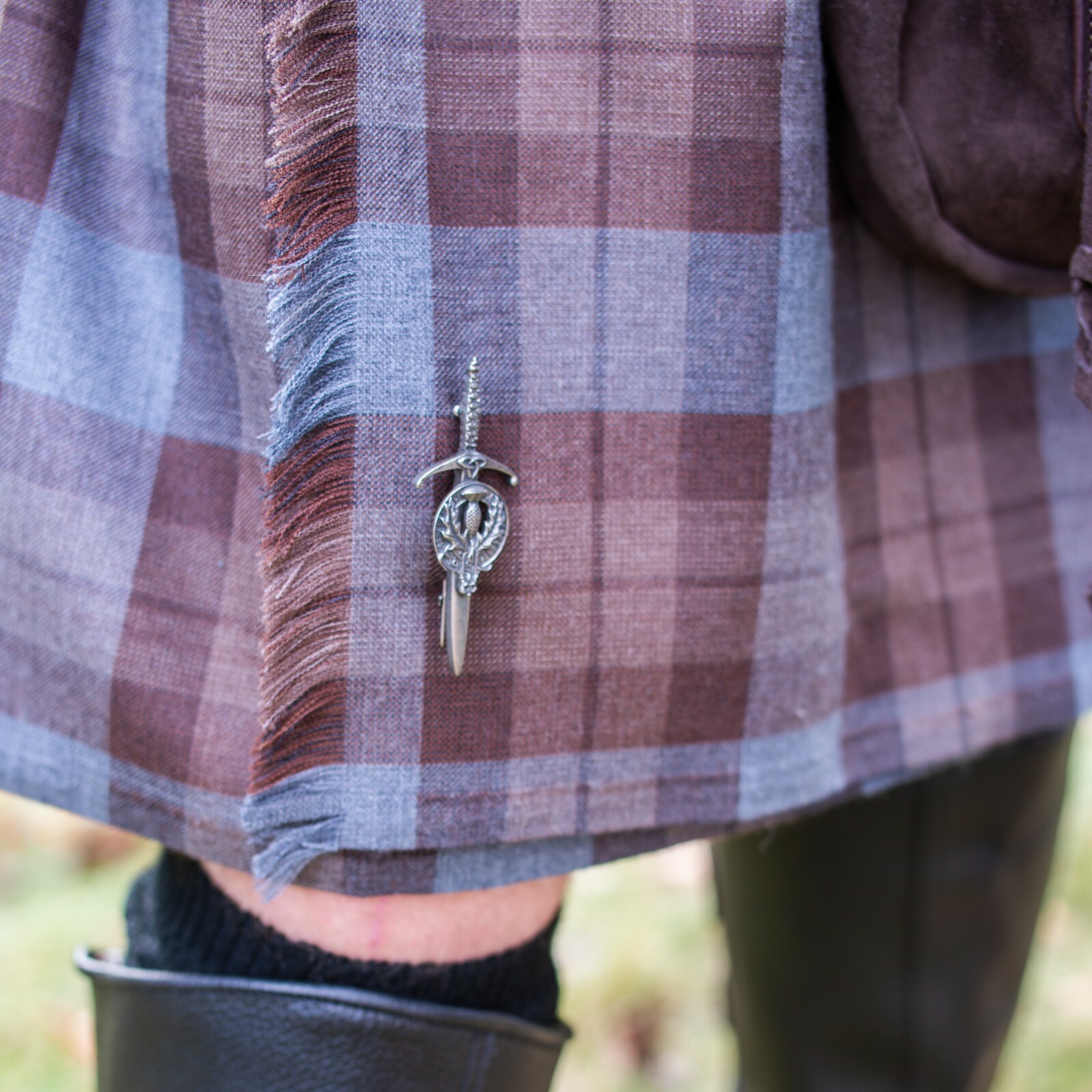 Pewter Clan Crest Kilt Pin/Brooch – Made In Scotland