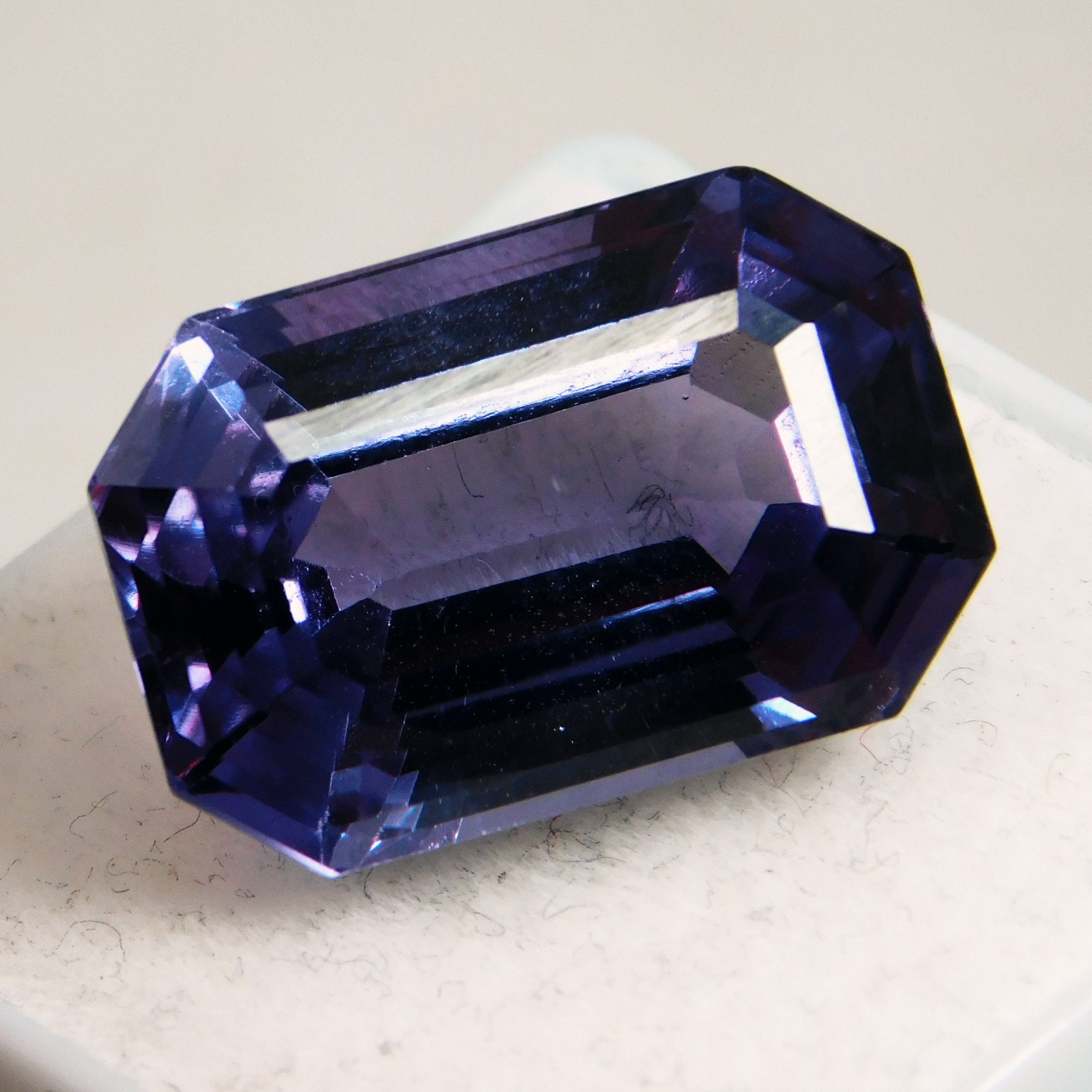20.00 Ct Natural Color Change Alexandrite Emerald Cut Certified Loose Gemstone